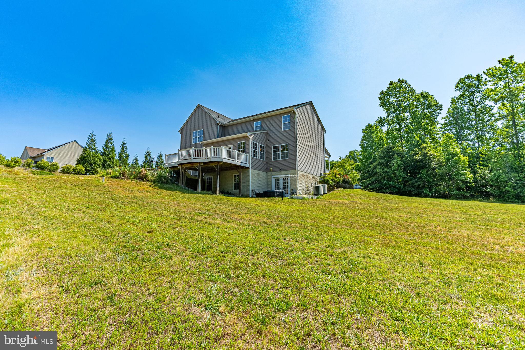 HUGHESVILLE - Residential