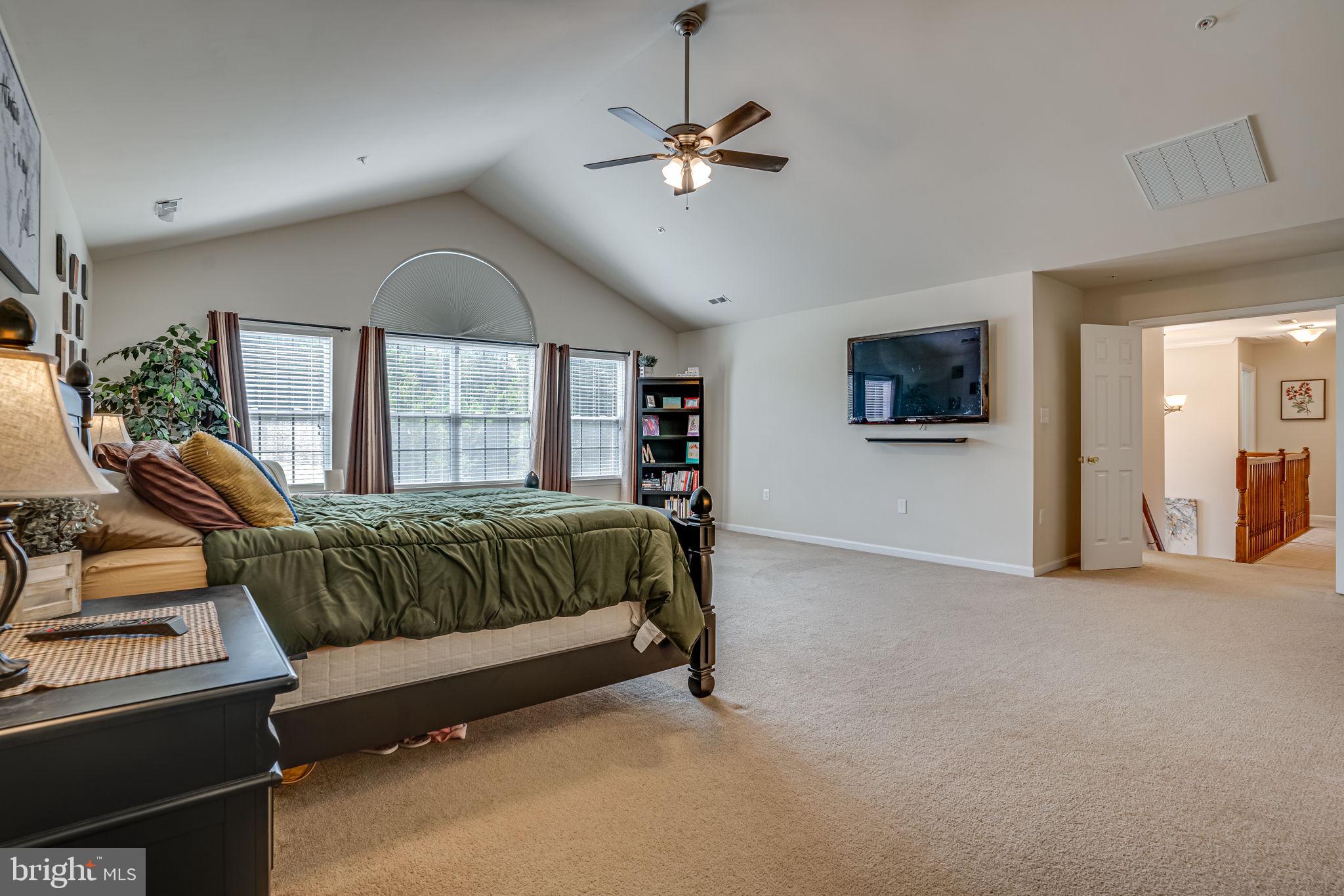 HUGHESVILLE - Residential