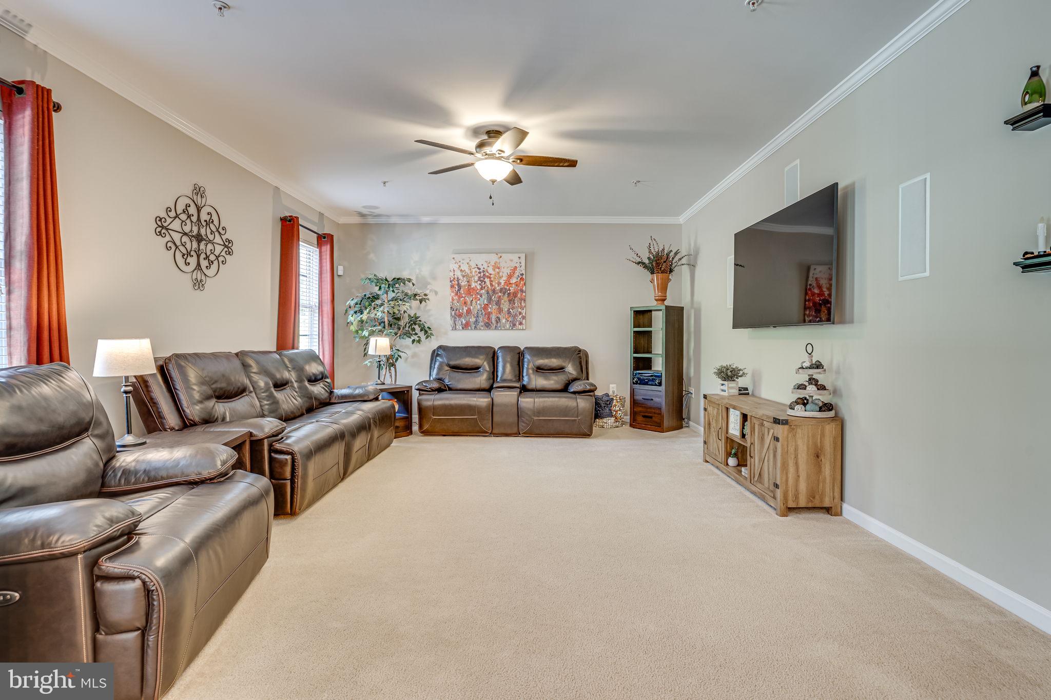 HUGHESVILLE - Residential