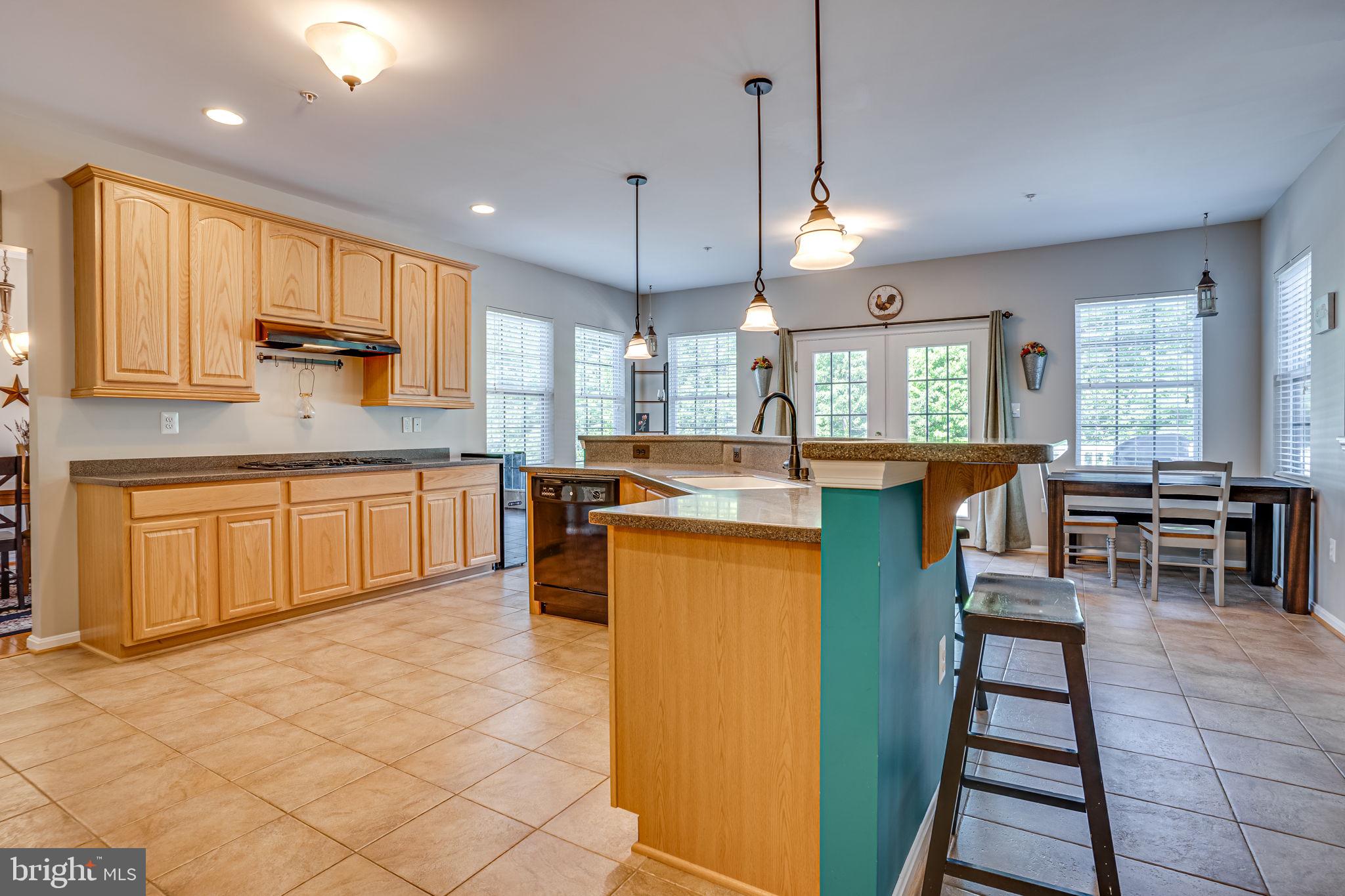 HUGHESVILLE - Residential