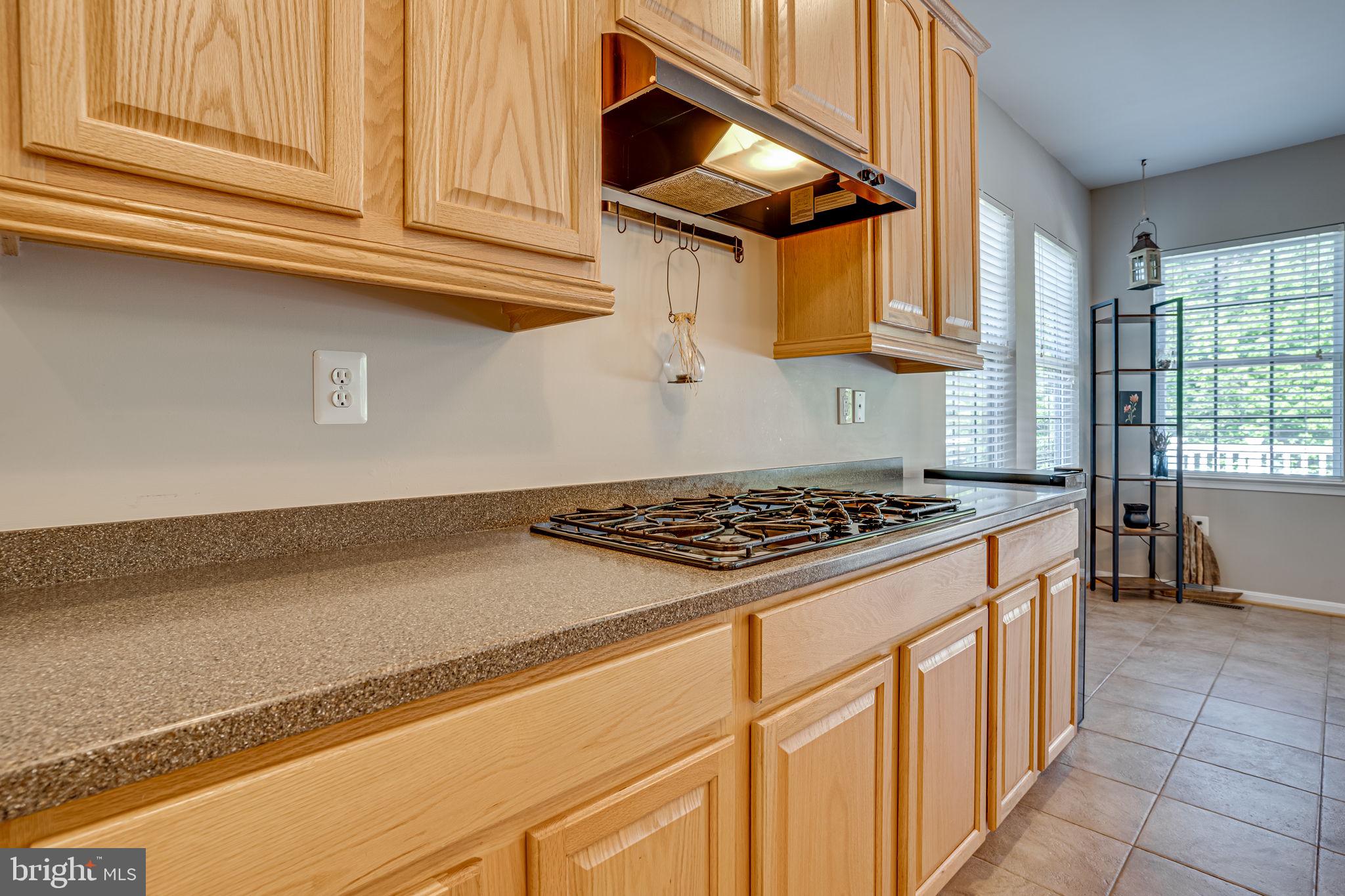 HUGHESVILLE - Residential