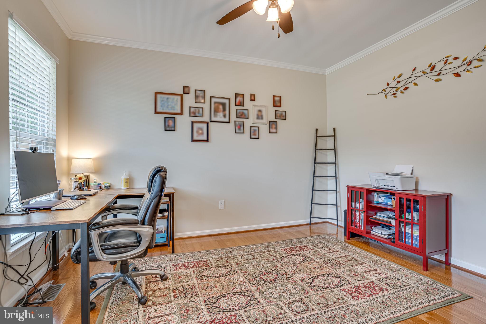 HUGHESVILLE - Residential