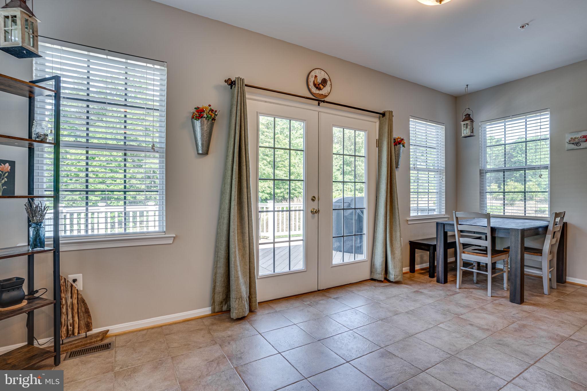 HUGHESVILLE - Residential