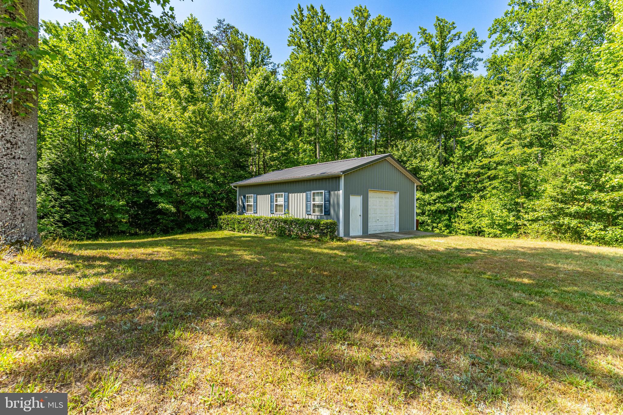 HUGHESVILLE - Residential