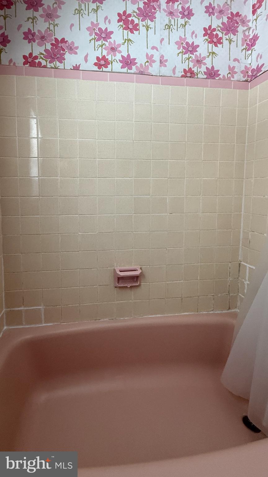 FAIRWAYS - Residential