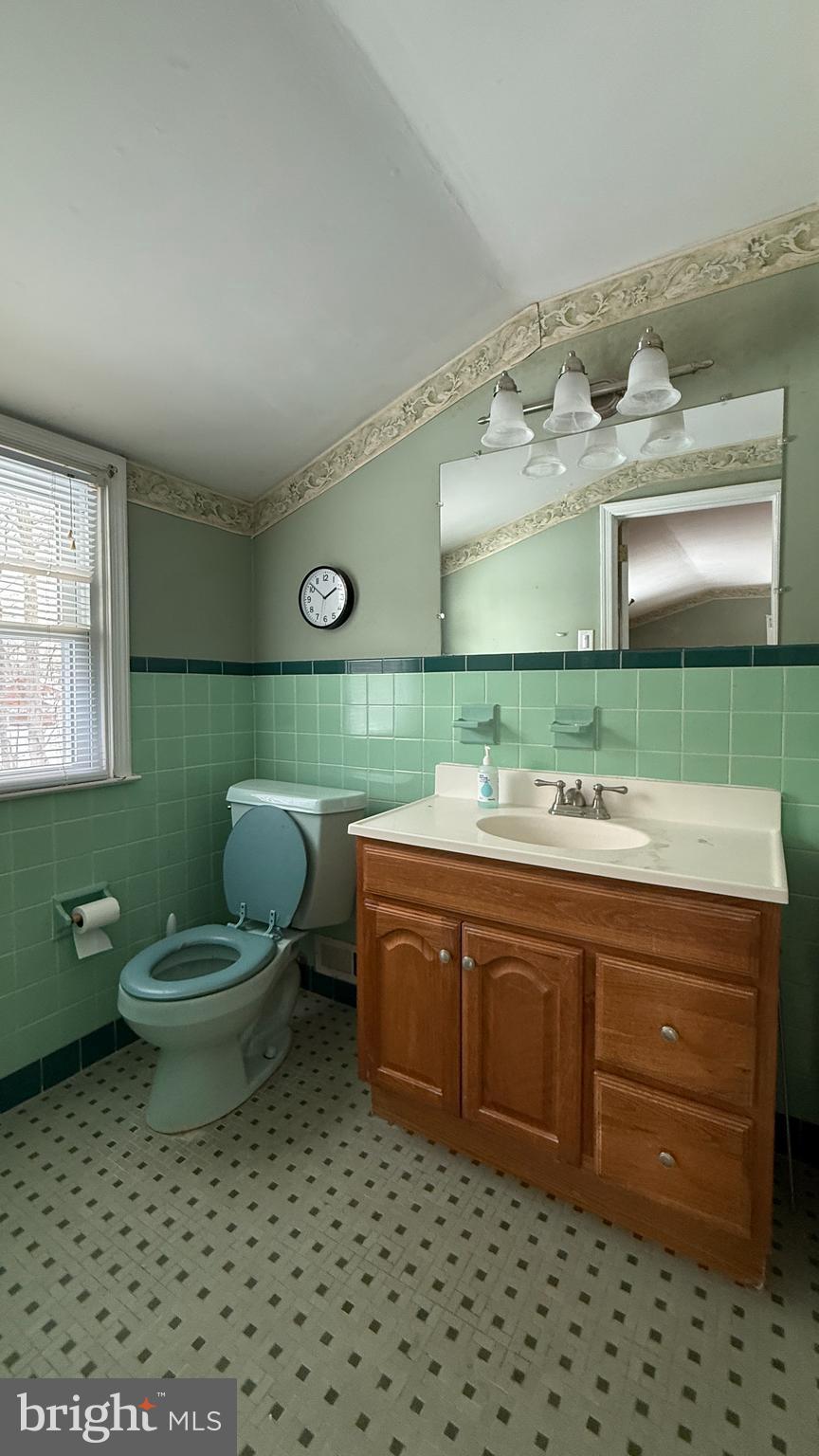 FAIRWAYS - Residential