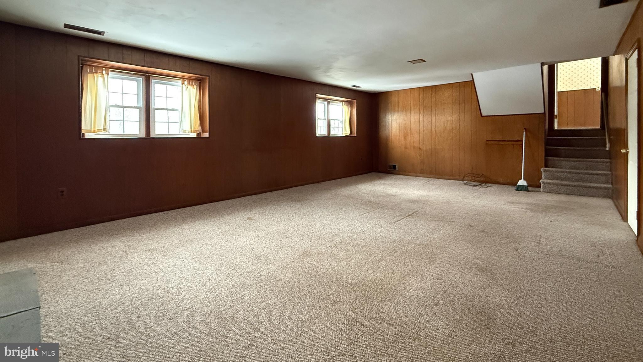 FAIRWAYS - Residential