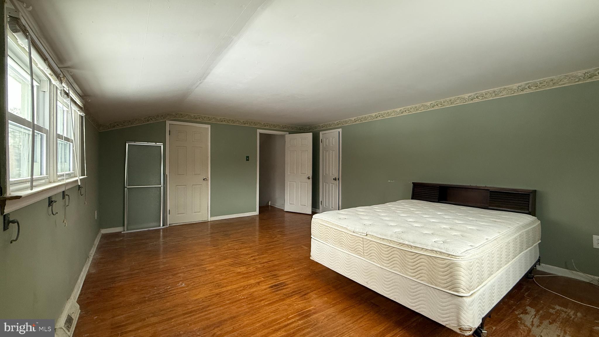 FAIRWAYS - Residential