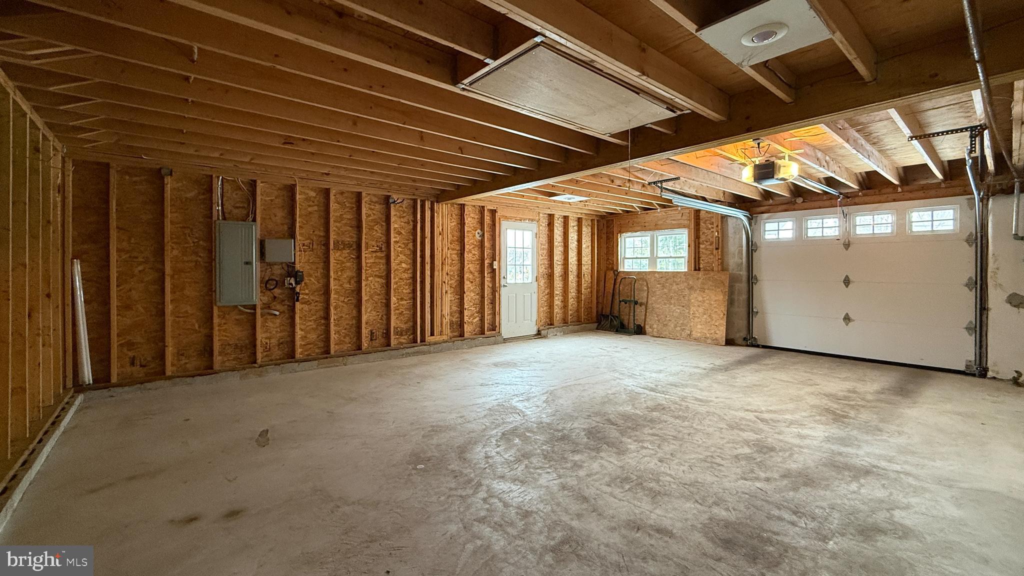 FAIRWAYS - Residential