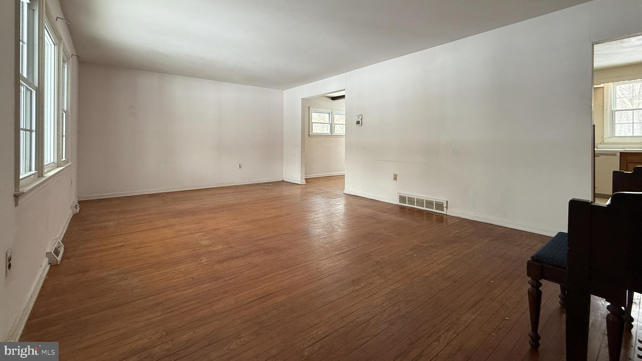 FAIRWAYS - Residential