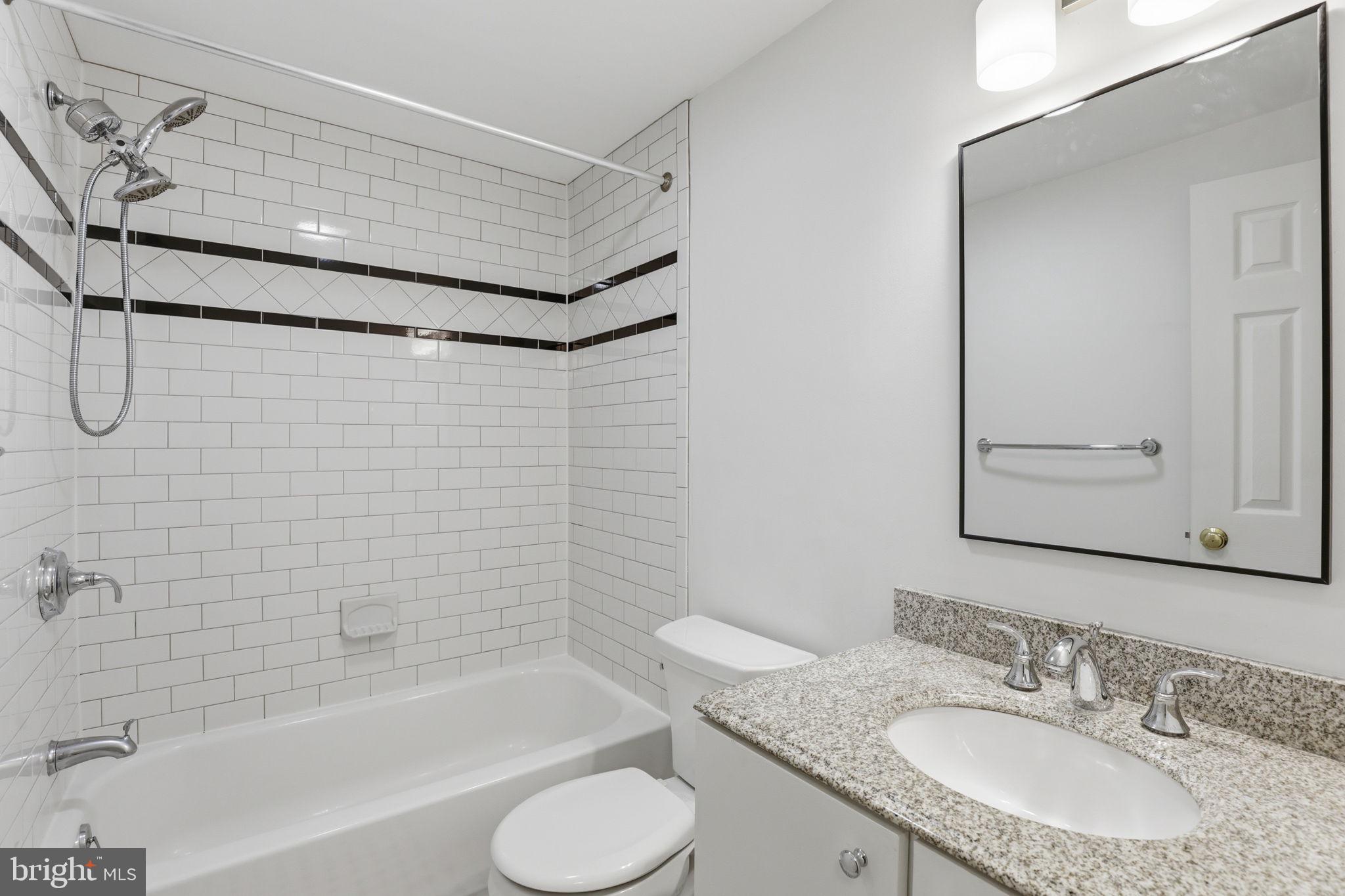 INVERNESS KNOLLS - Residential