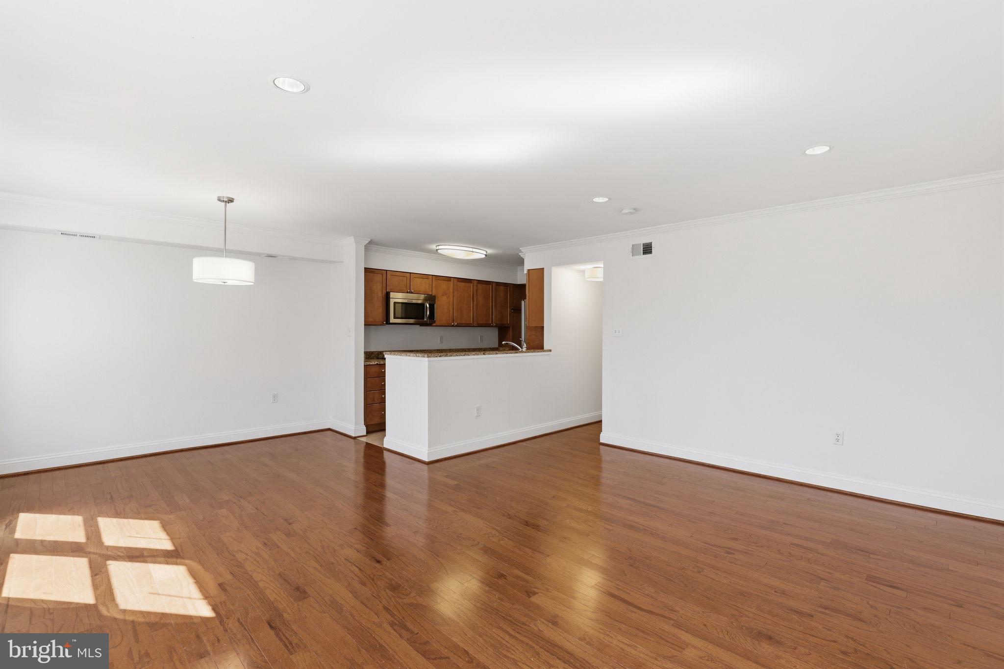 INVERNESS KNOLLS - Residential