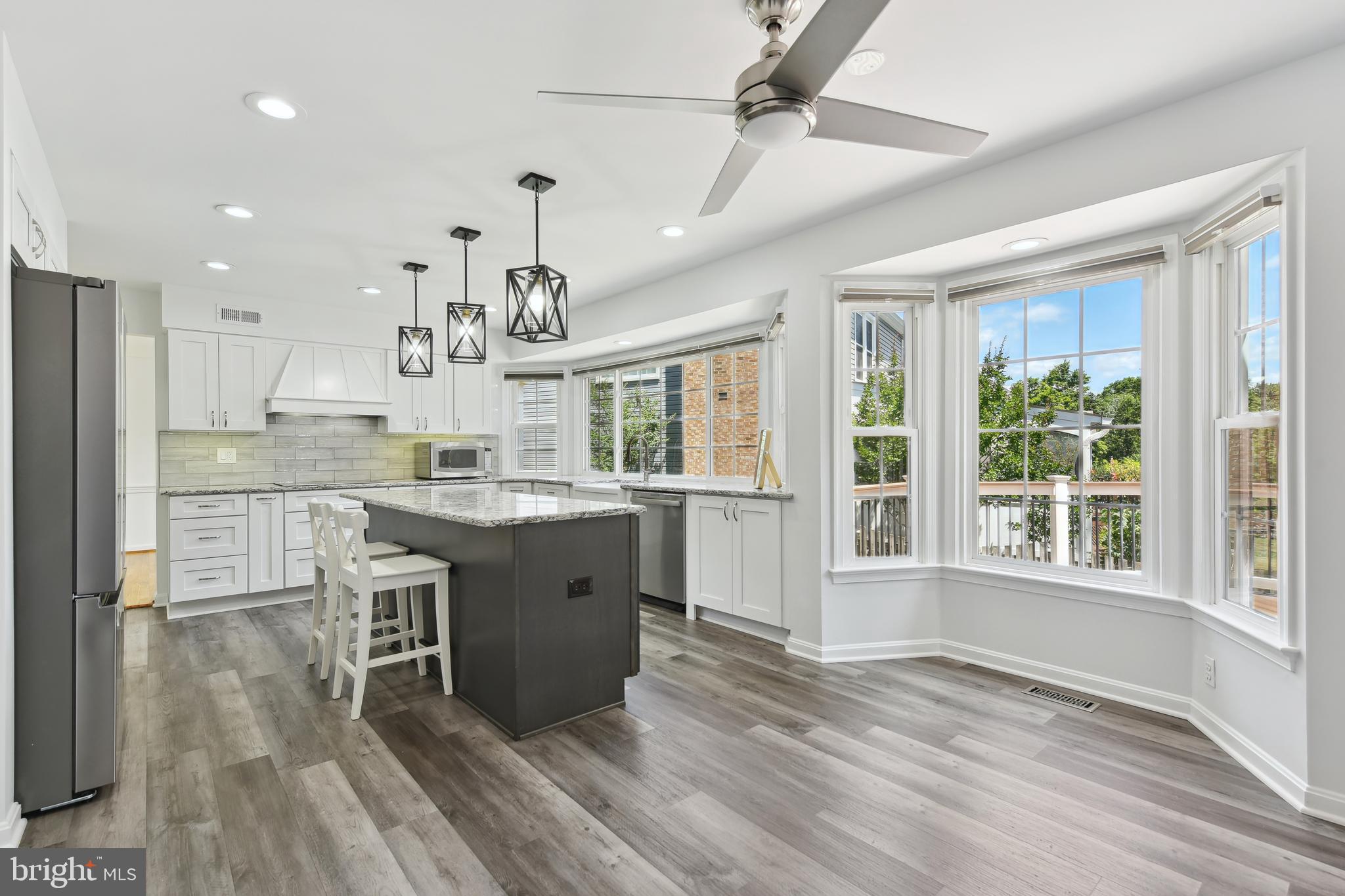 COUNTRYSIDE - Residential