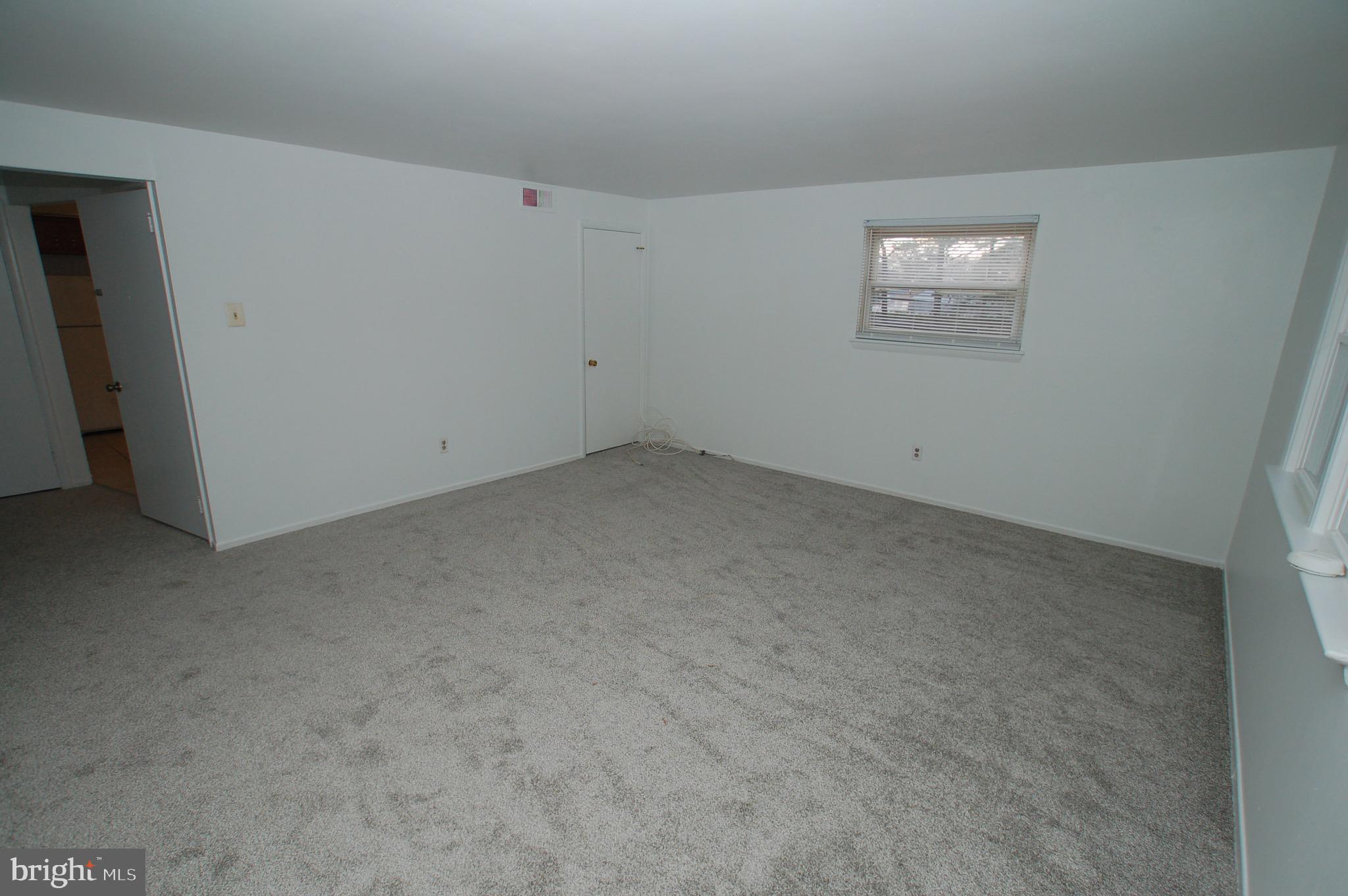 SPEEDWAY - Residential Income