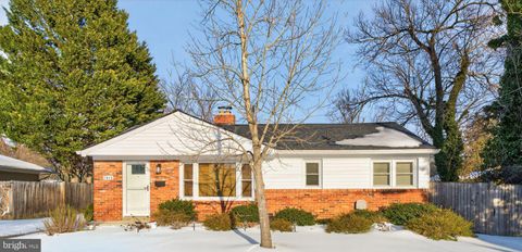 7915 FAIRFAX ROAD ALEXANDRIA VA 22308