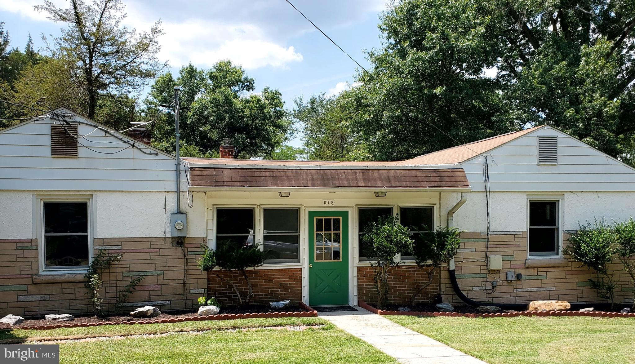 BROAD CREEK - Residential Lease