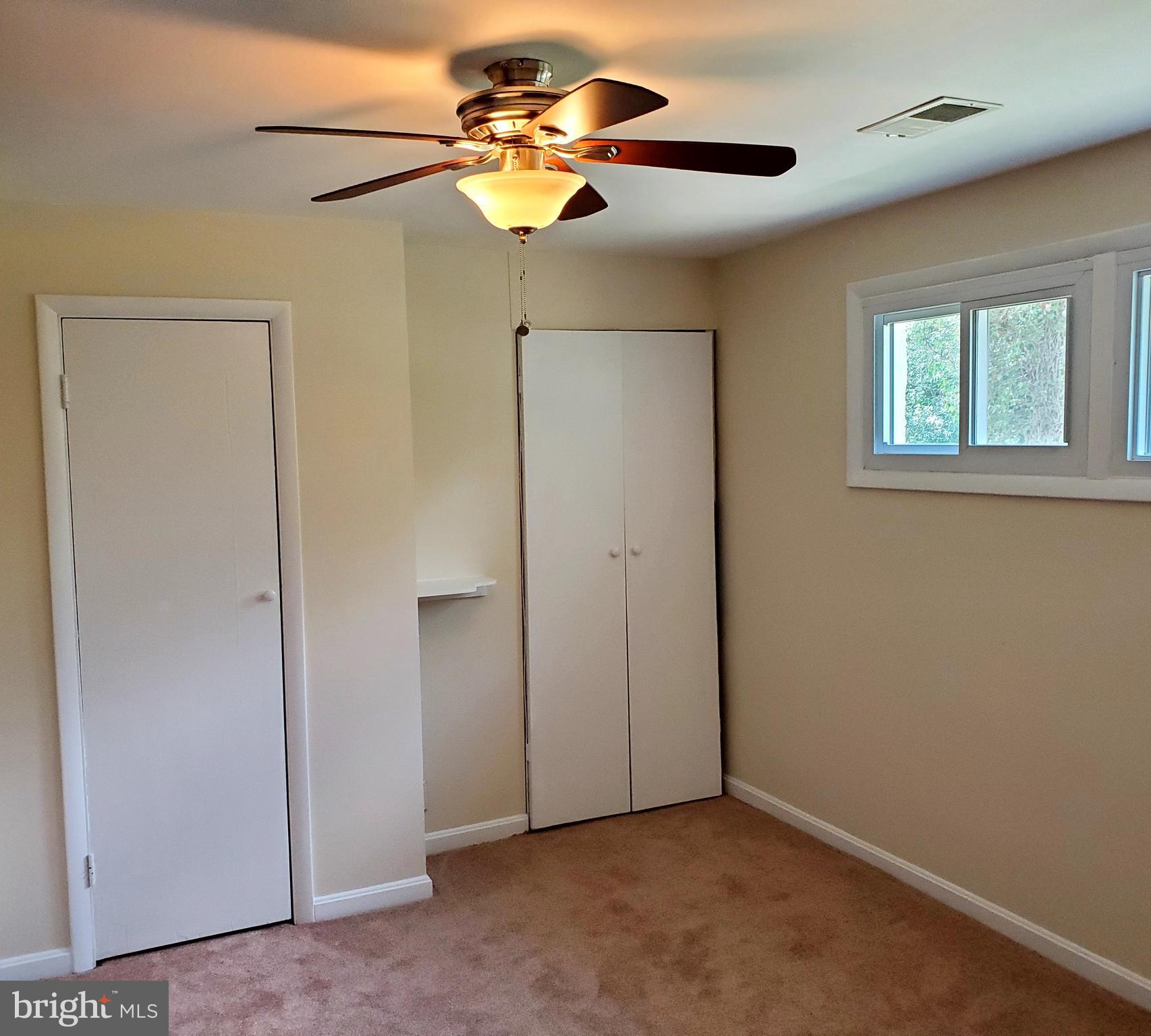 BROAD CREEK - Residential Lease