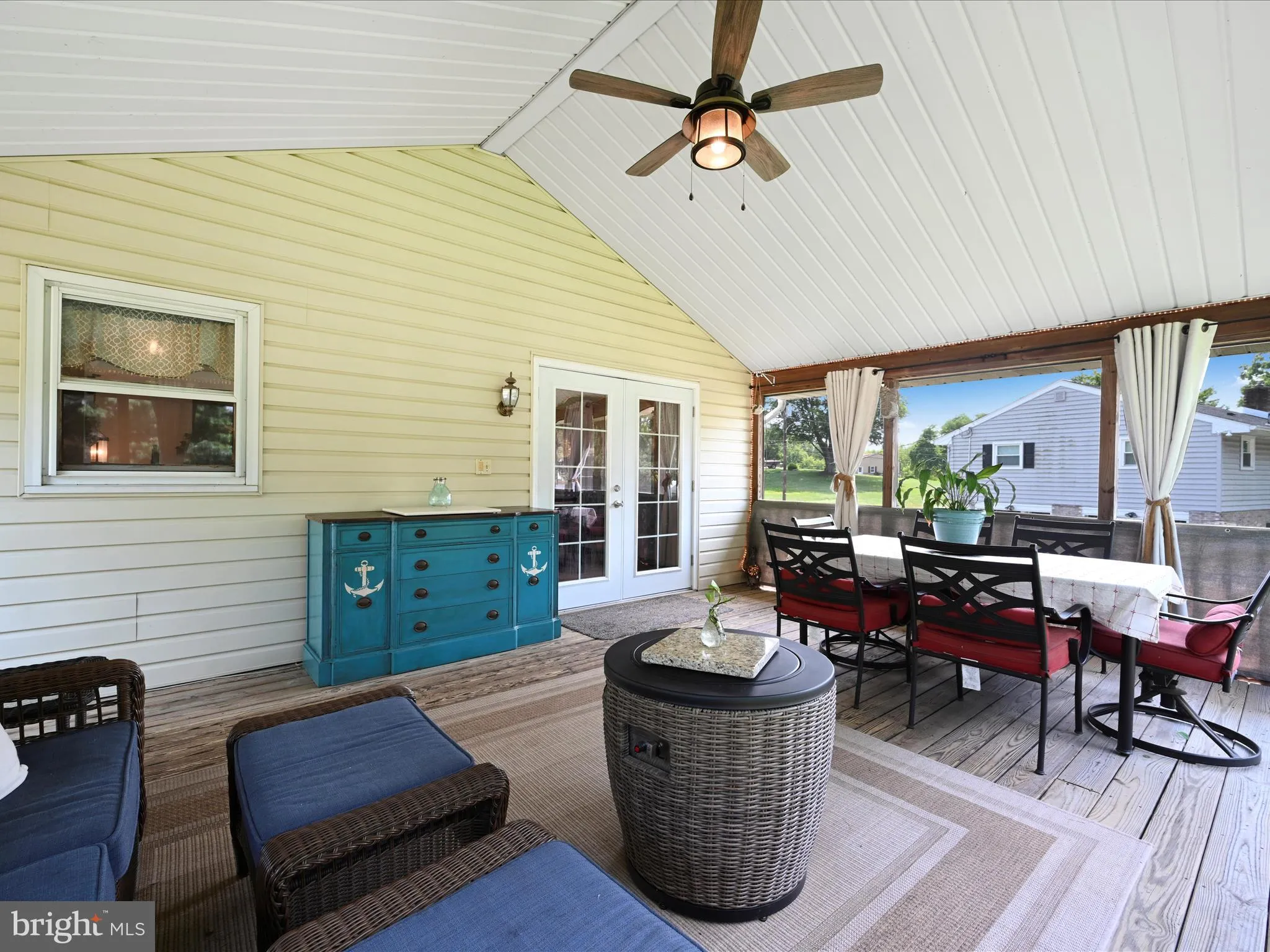 East Petersburg, Pennsylvania 17520, United States, 4 Bedrooms Bedrooms, ,3 BathroomsBathrooms,Residential,Coming Soon,191603