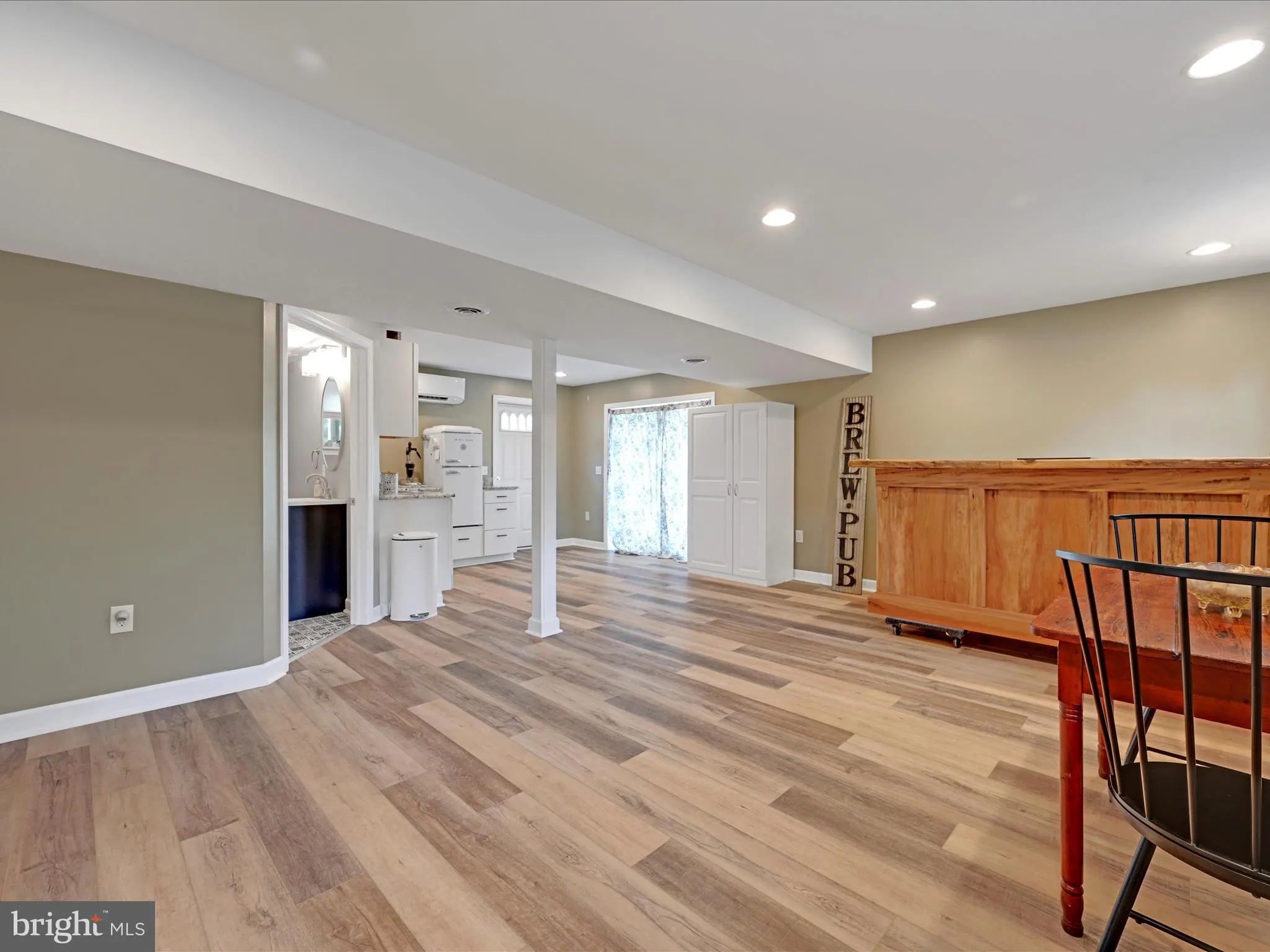 East Petersburg, Pennsylvania 17520, United States, 4 Bedrooms Bedrooms, ,3 BathroomsBathrooms,Residential,Coming Soon,191603