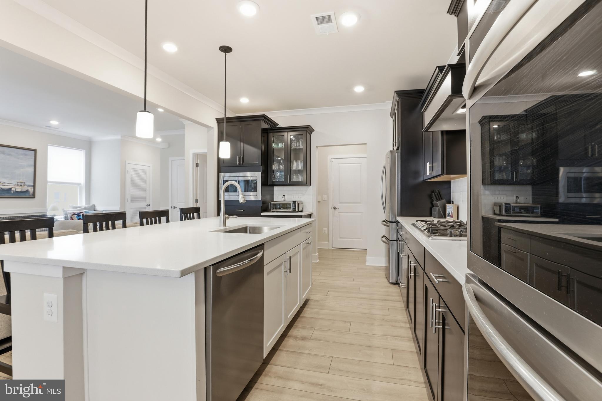 VILLAS AT WALDEN - Residential