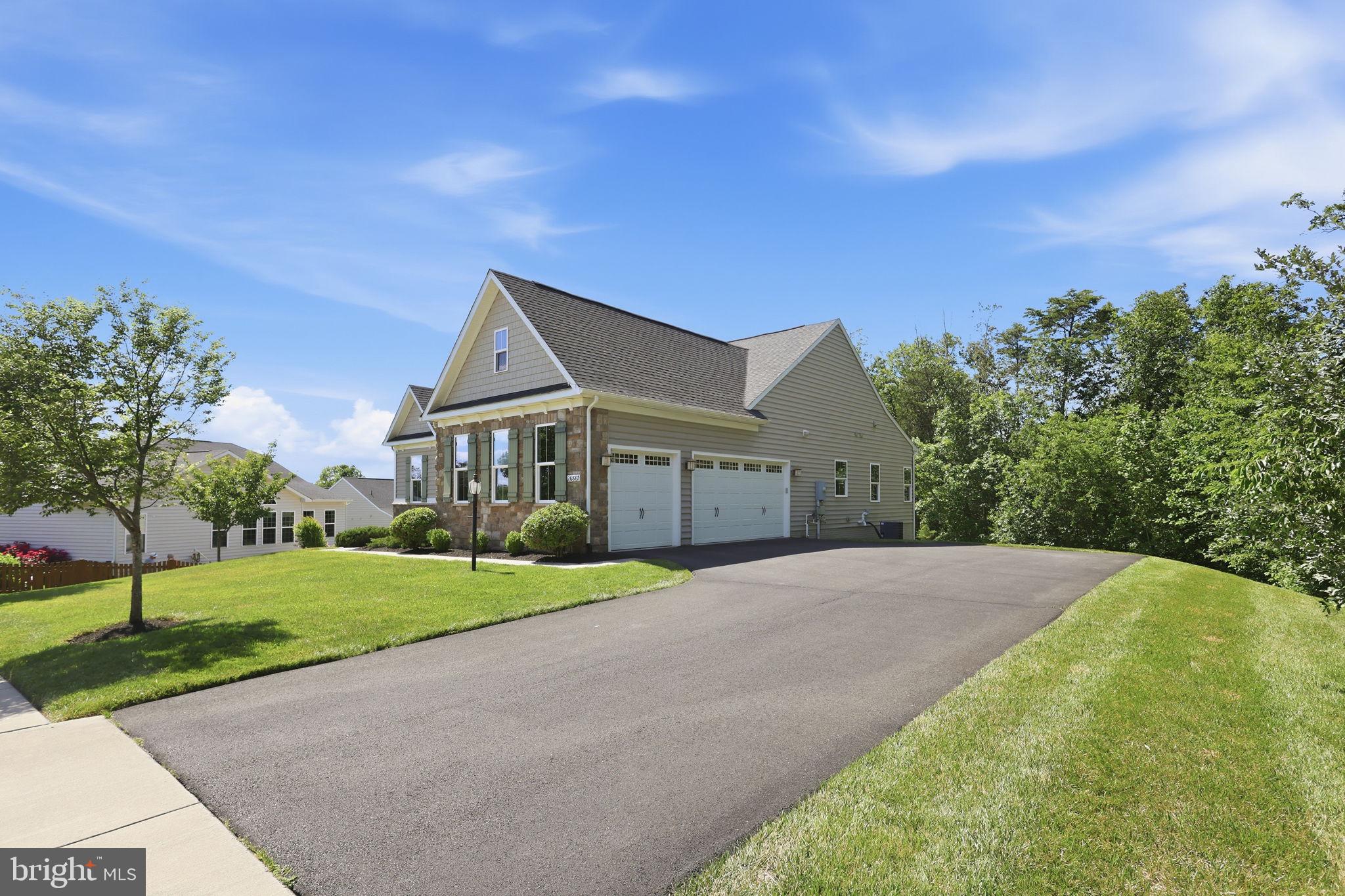 26867 BARNSLEY PLACE