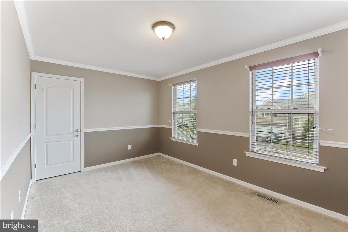 KINGS GRANT - Residential