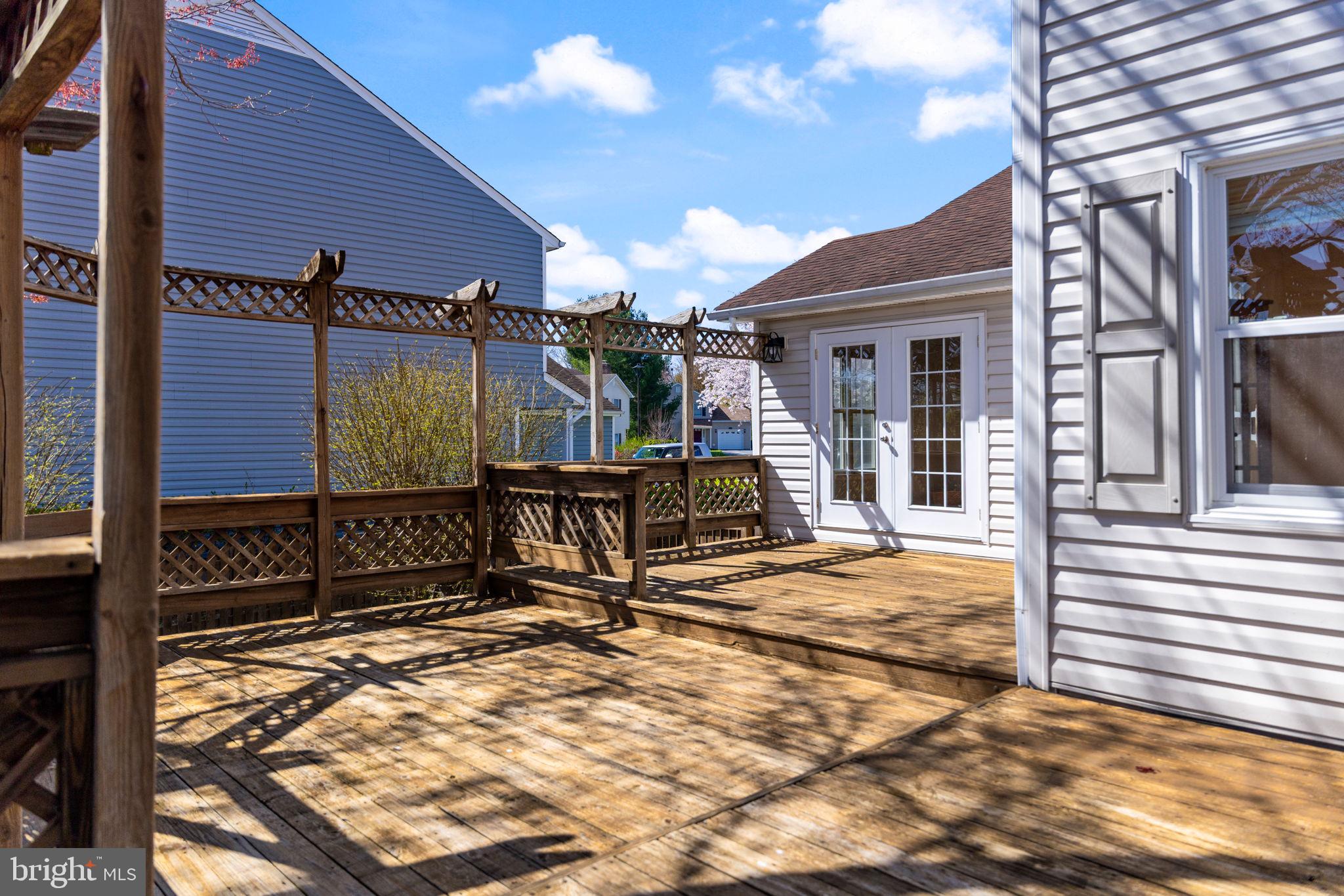 ALBIN VILLAGE - Residential