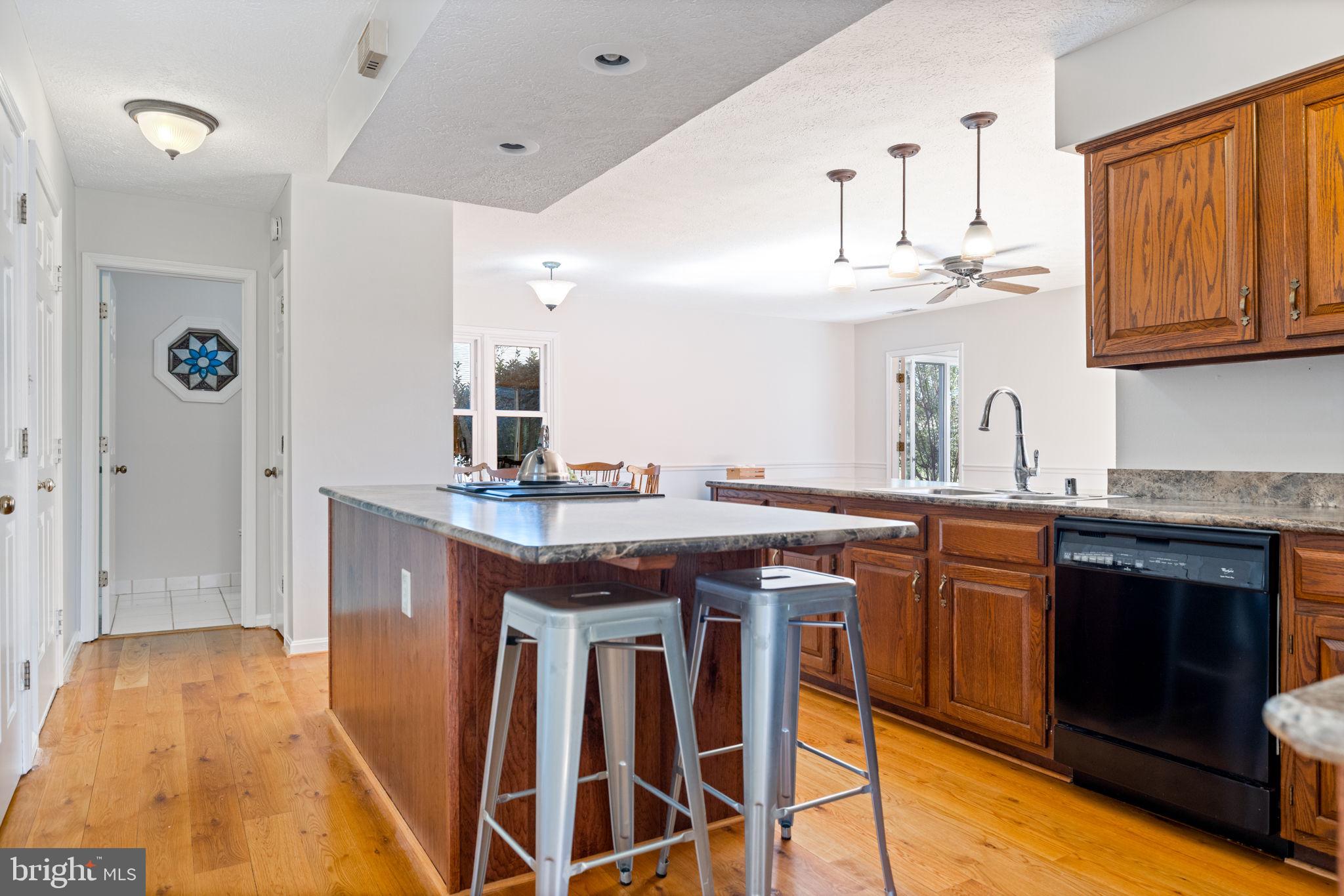 ALBIN VILLAGE - Residential