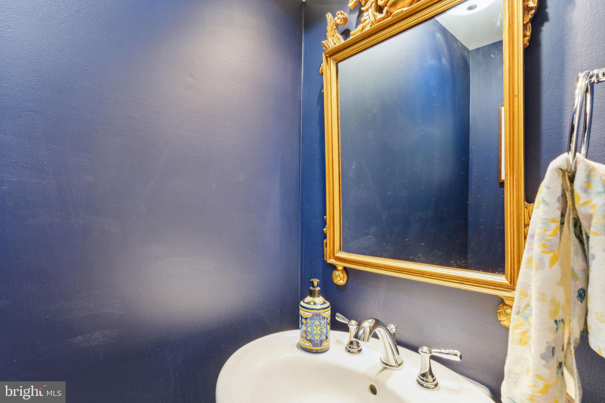 SOCIETY HILL - Residential