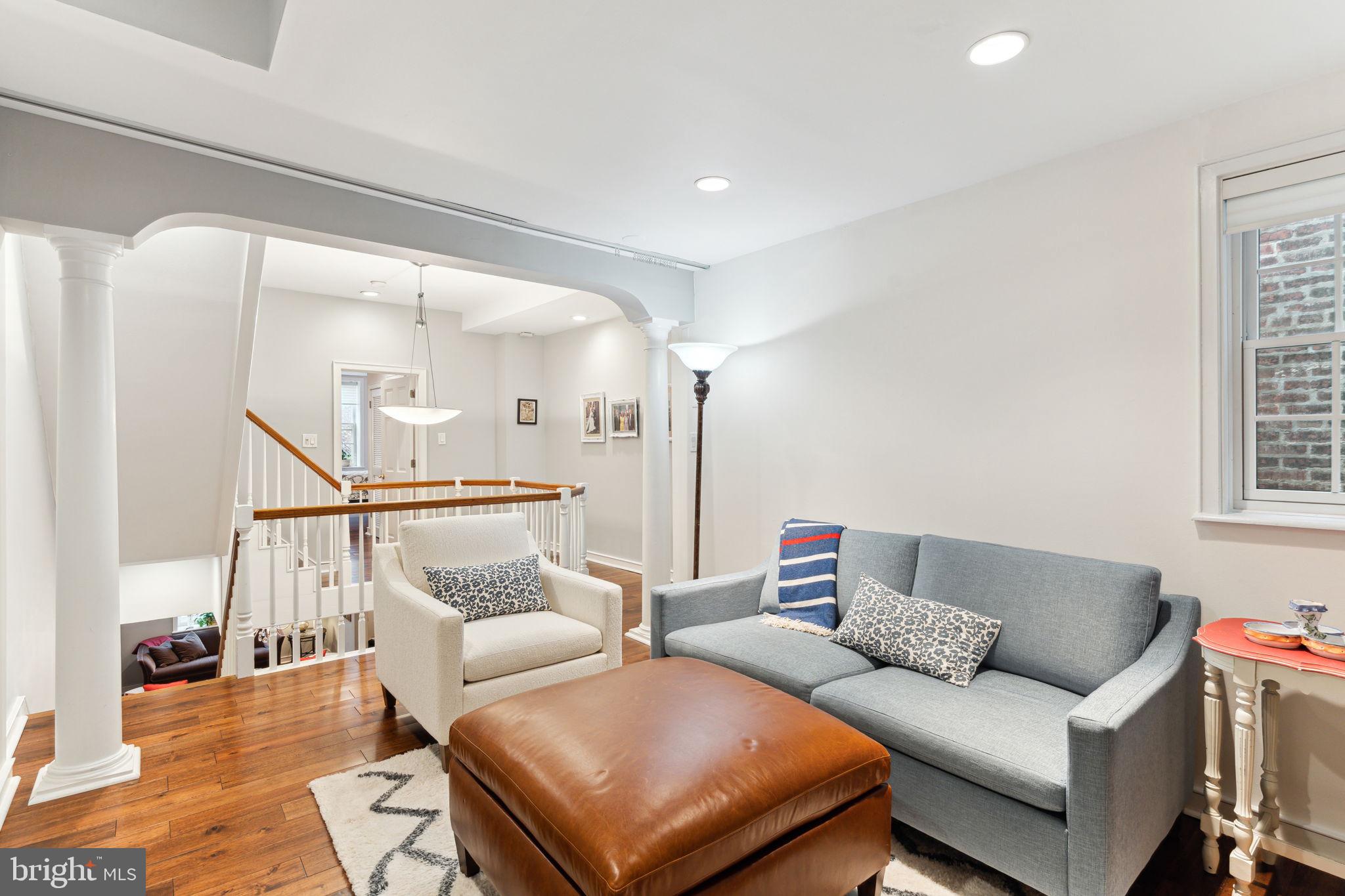 SOCIETY HILL - Residential