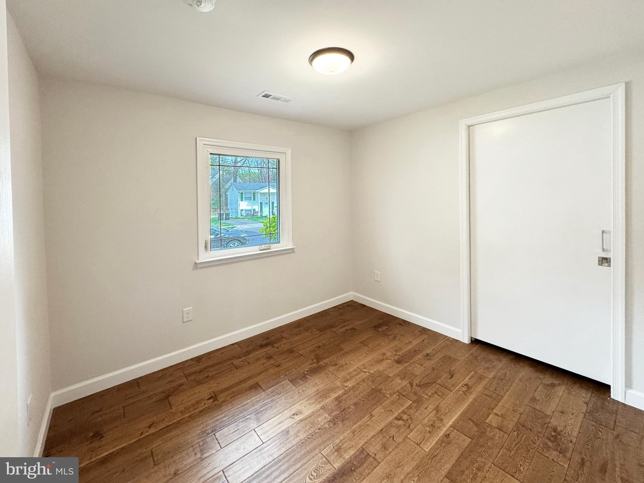 DALE CITY - Residential