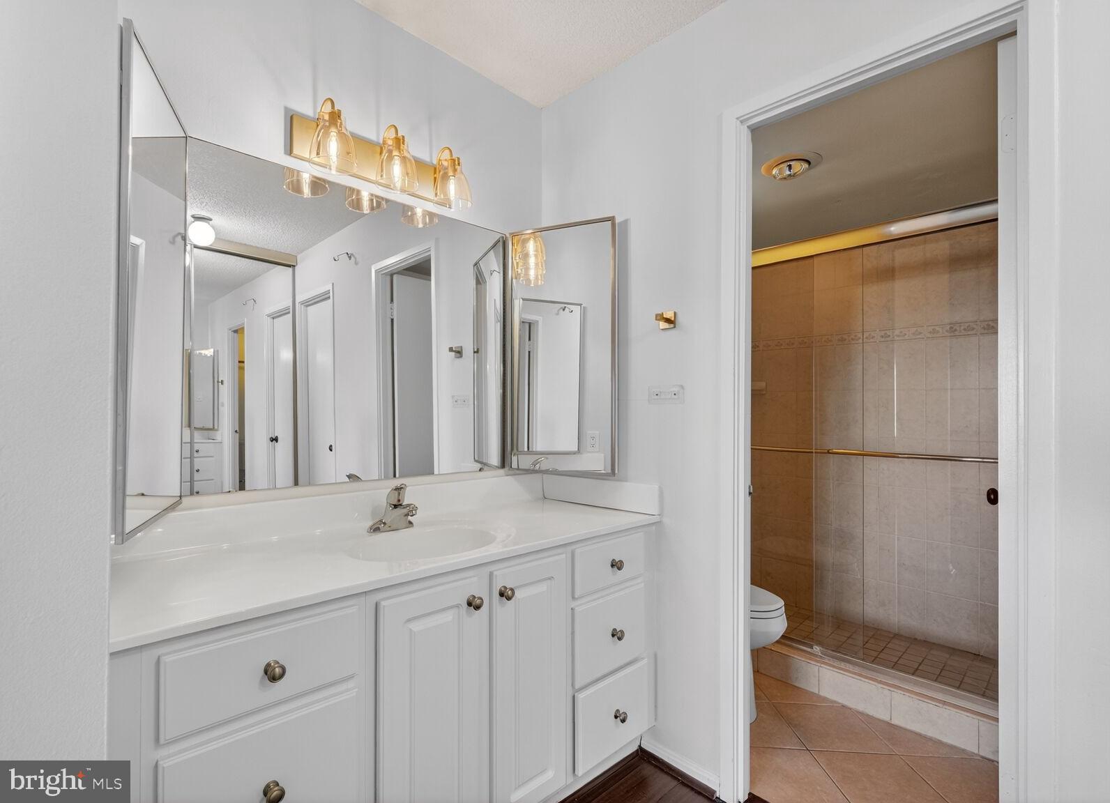 WATERGATE AT LANDMARK - Residential Lease