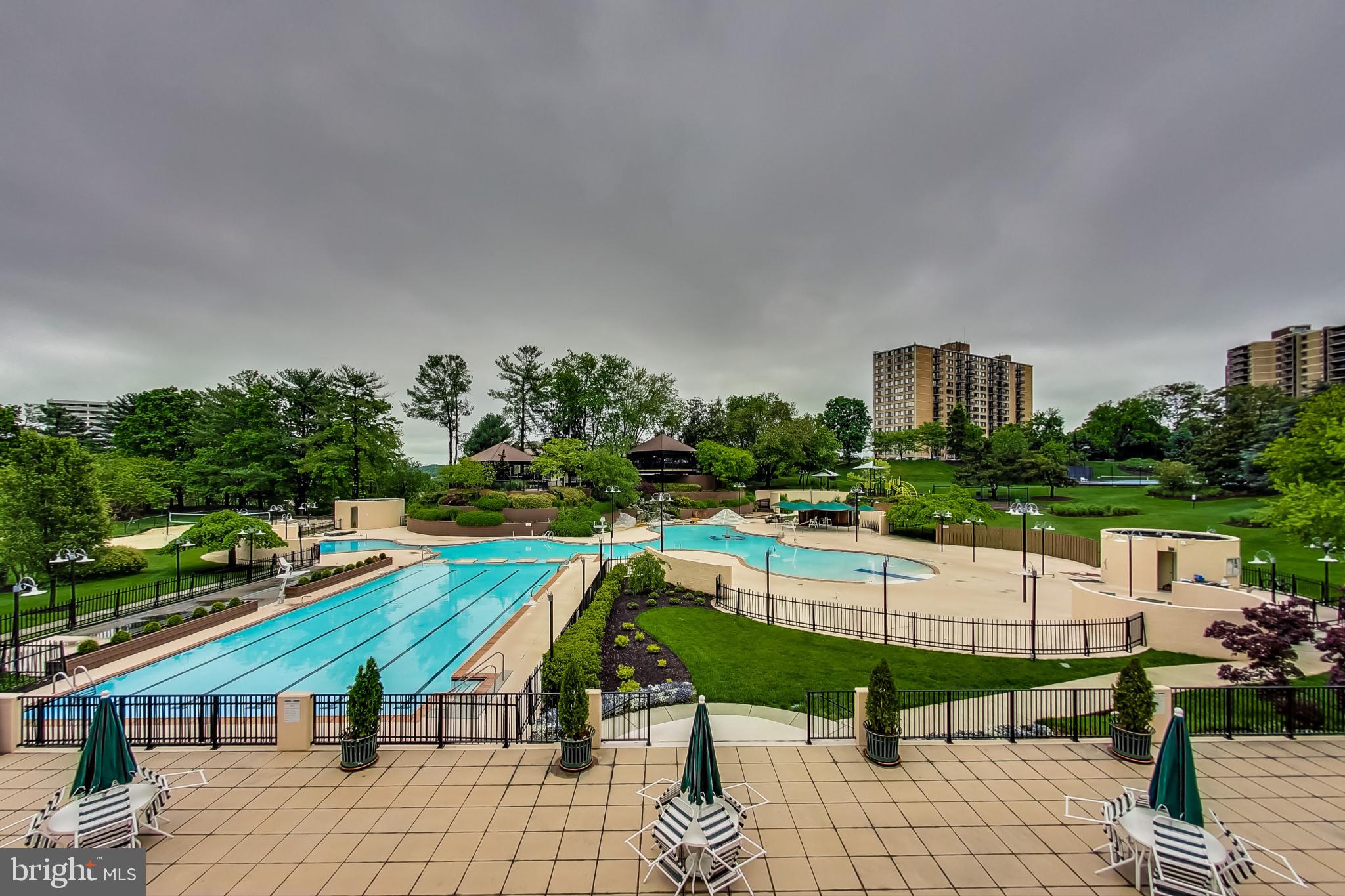 WATERGATE AT LANDMARK - Residential Lease