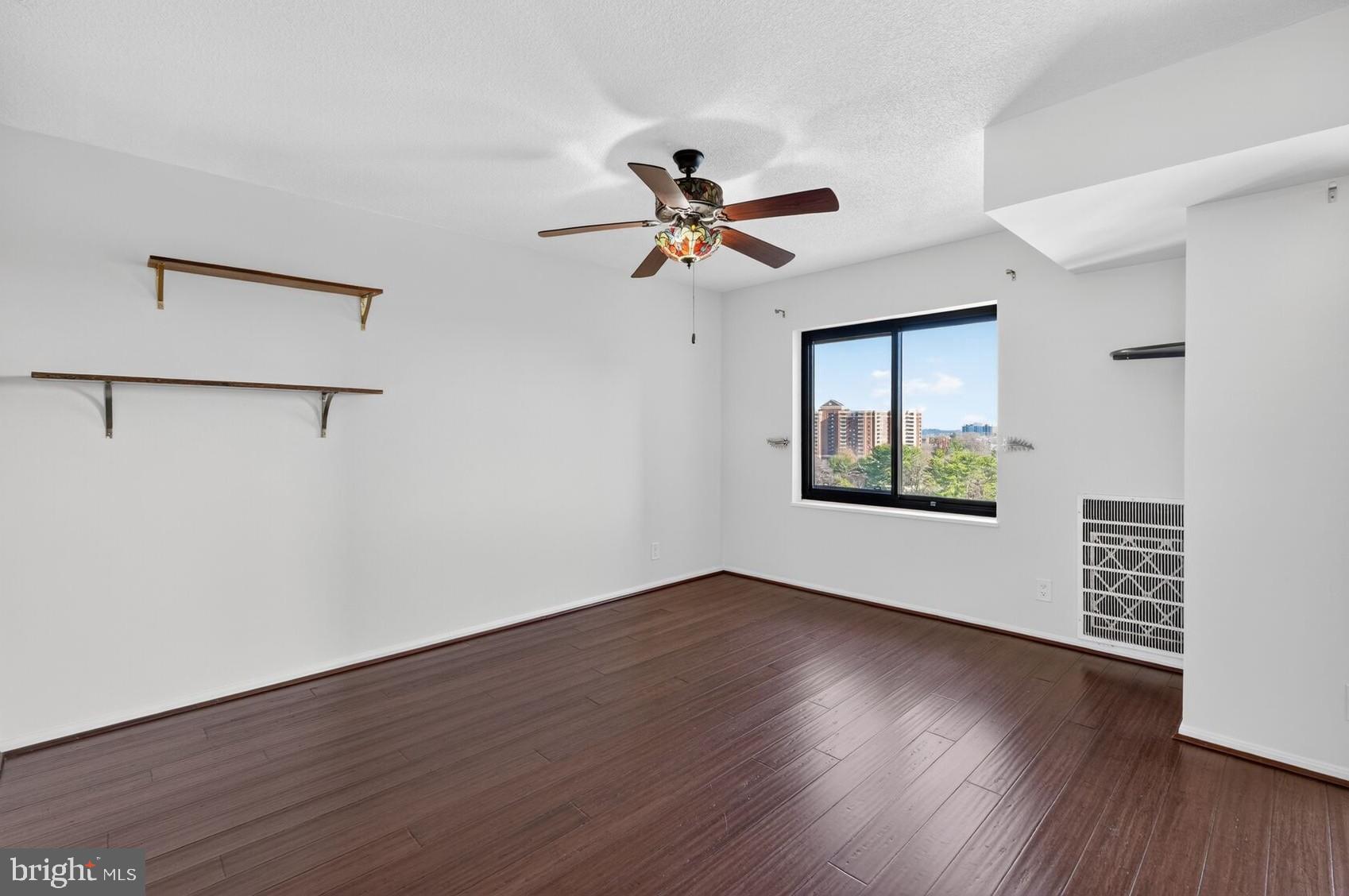 307 YOAKUM PARKWAY 821