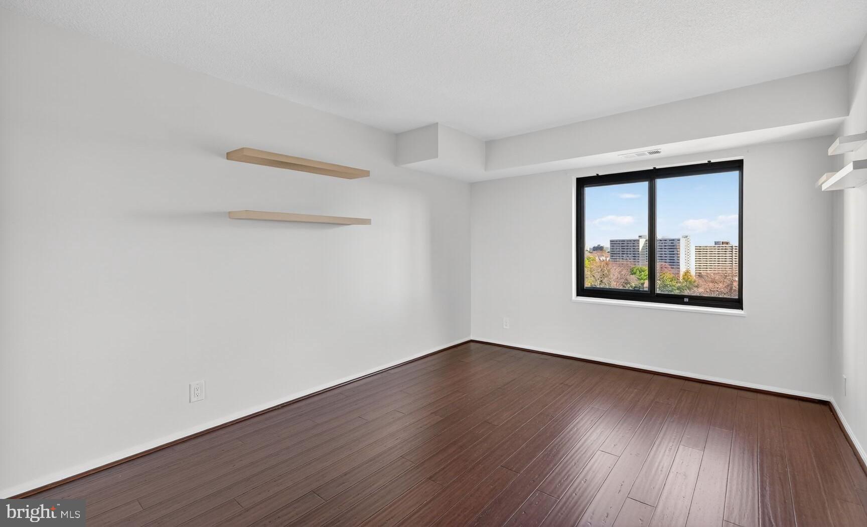 WATERGATE AT LANDMARK - Residential Lease