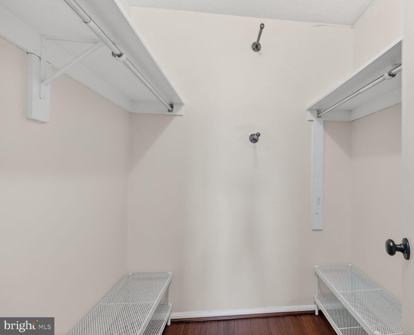 WATERGATE AT LANDMARK - Residential Lease