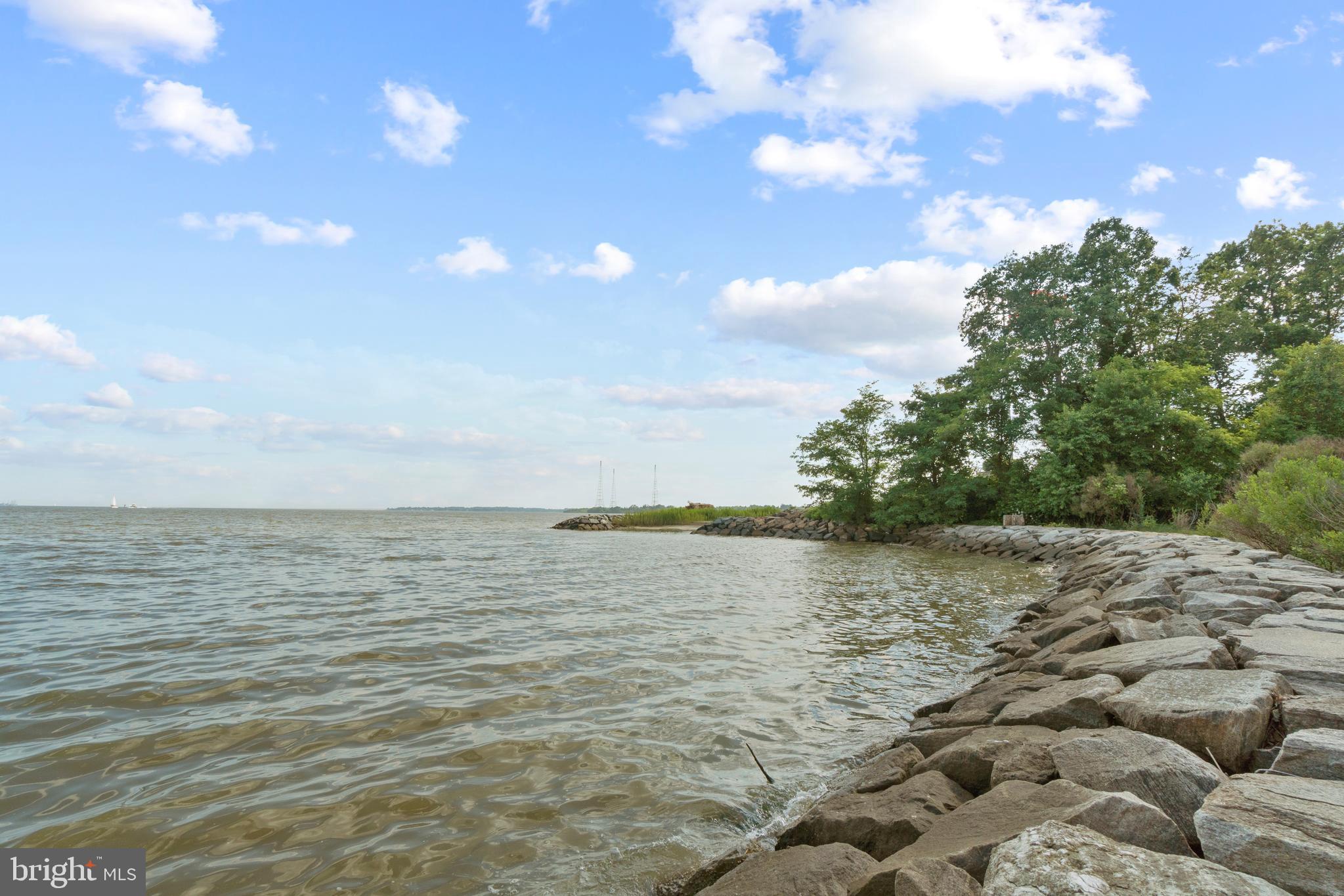 PLEASANT PLAINS - Residential