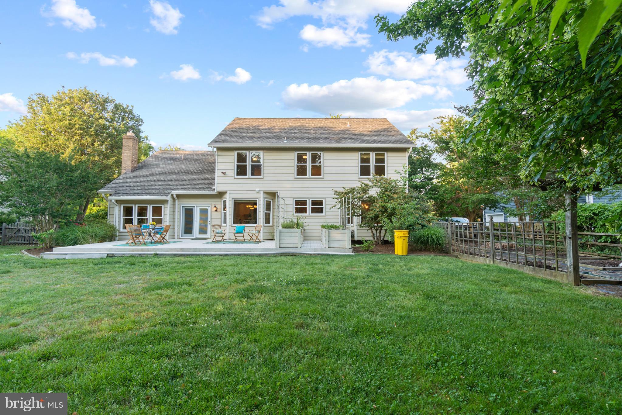 PLEASANT PLAINS - Residential