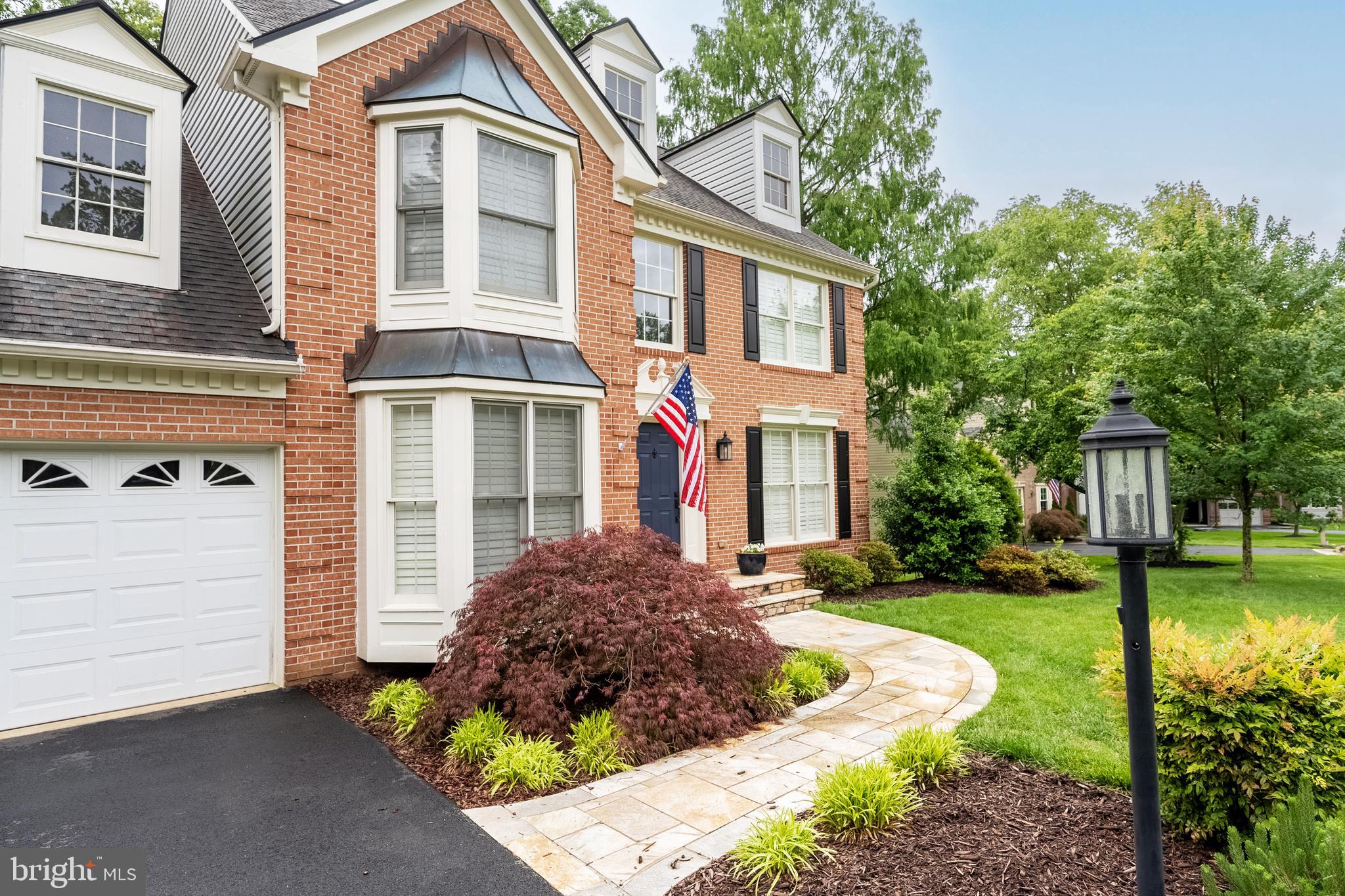 8615 OAK BROOK LANE
