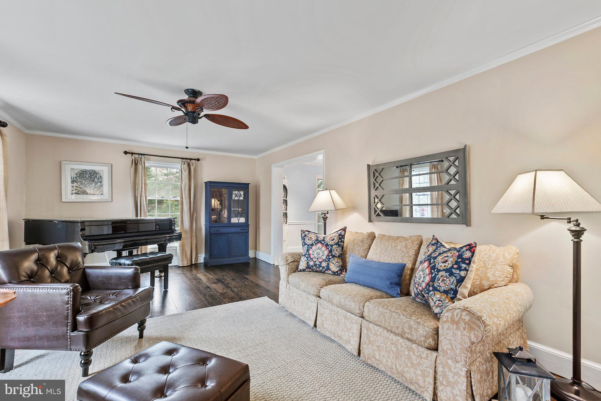 BRETON BAY ESTATES - Residential