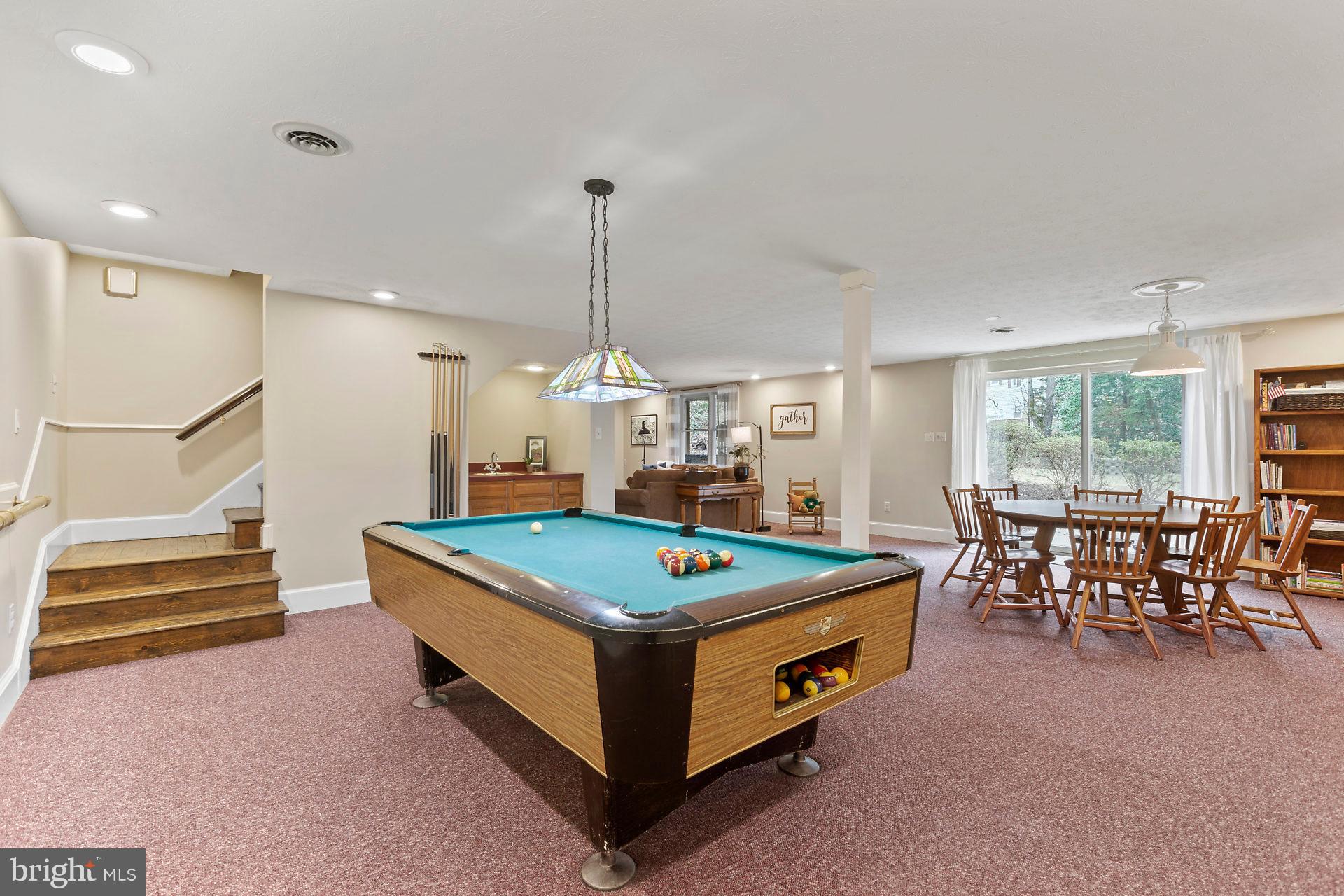 BRETON BAY ESTATES - Residential