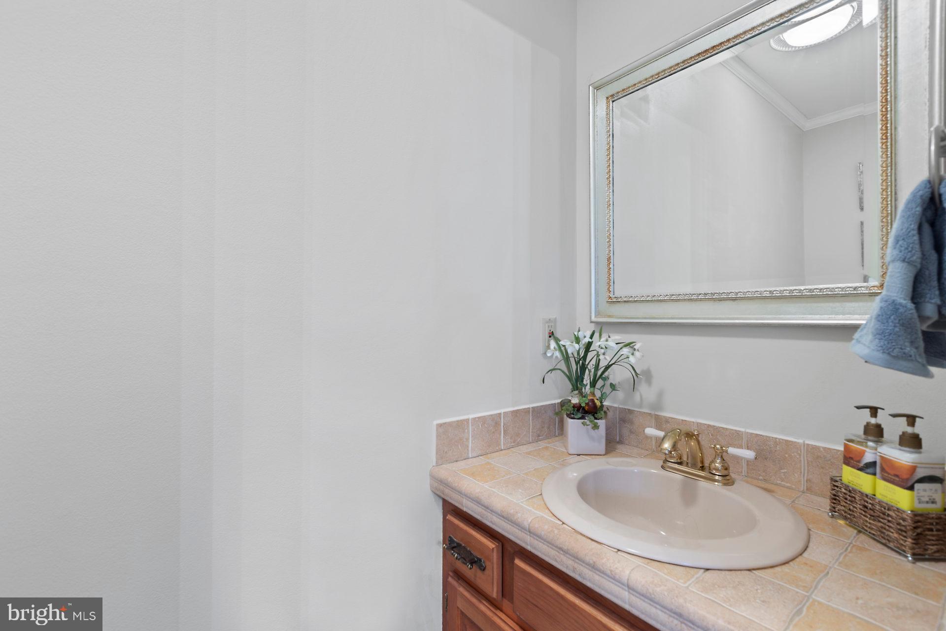 BRETON BAY ESTATES - Residential