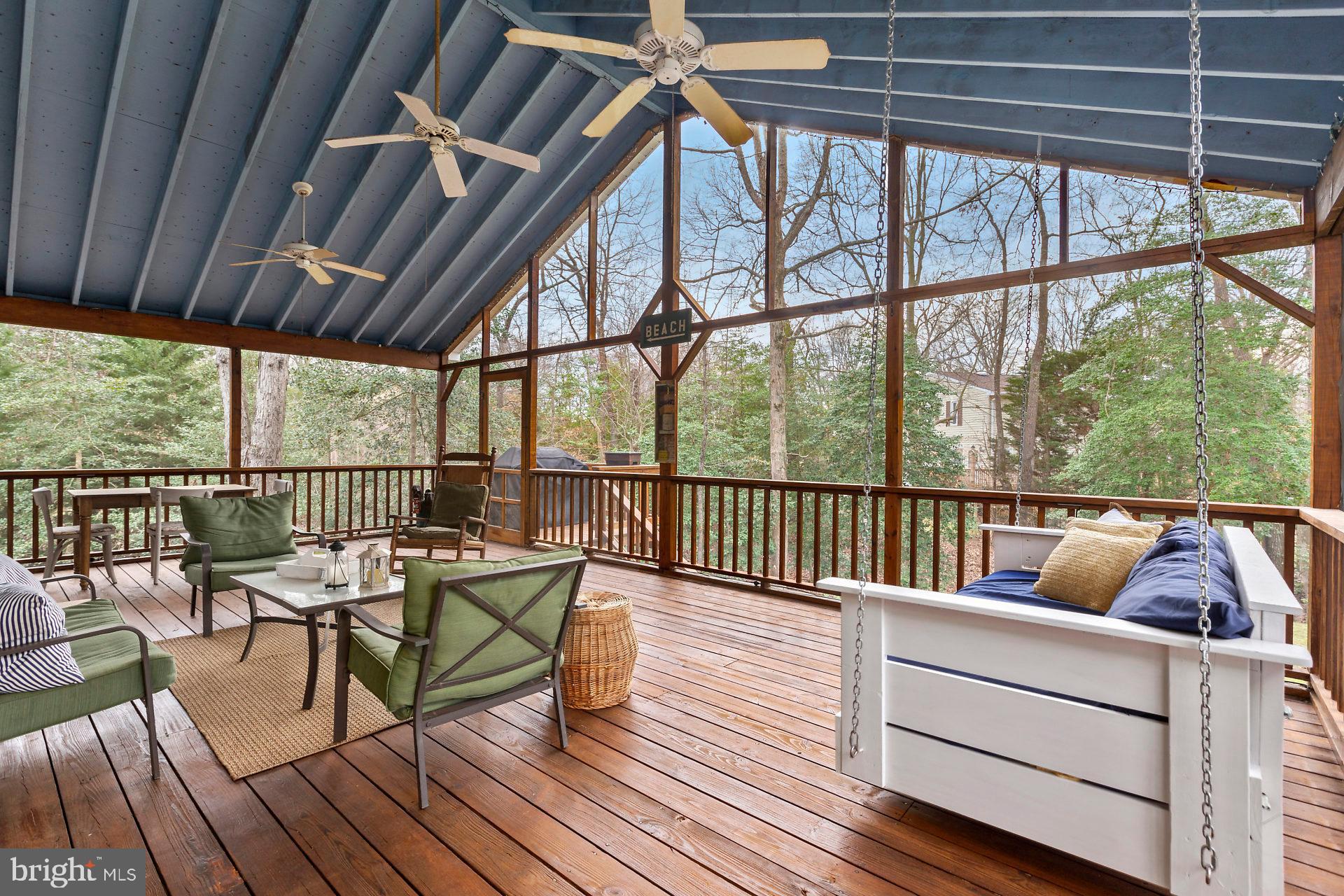 BRETON BAY ESTATES - Residential