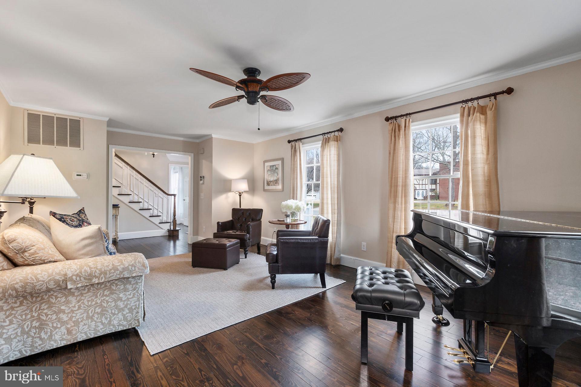 BRETON BAY ESTATES - Residential