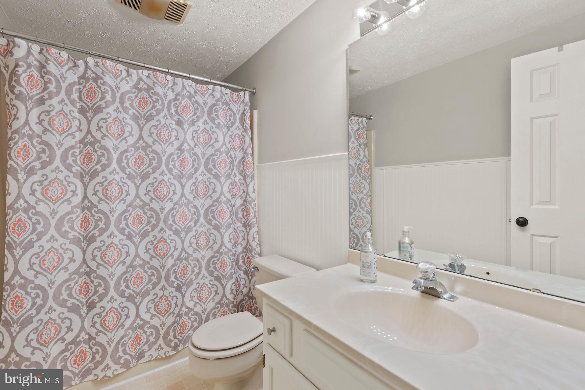 BRETON BAY ESTATES - Residential