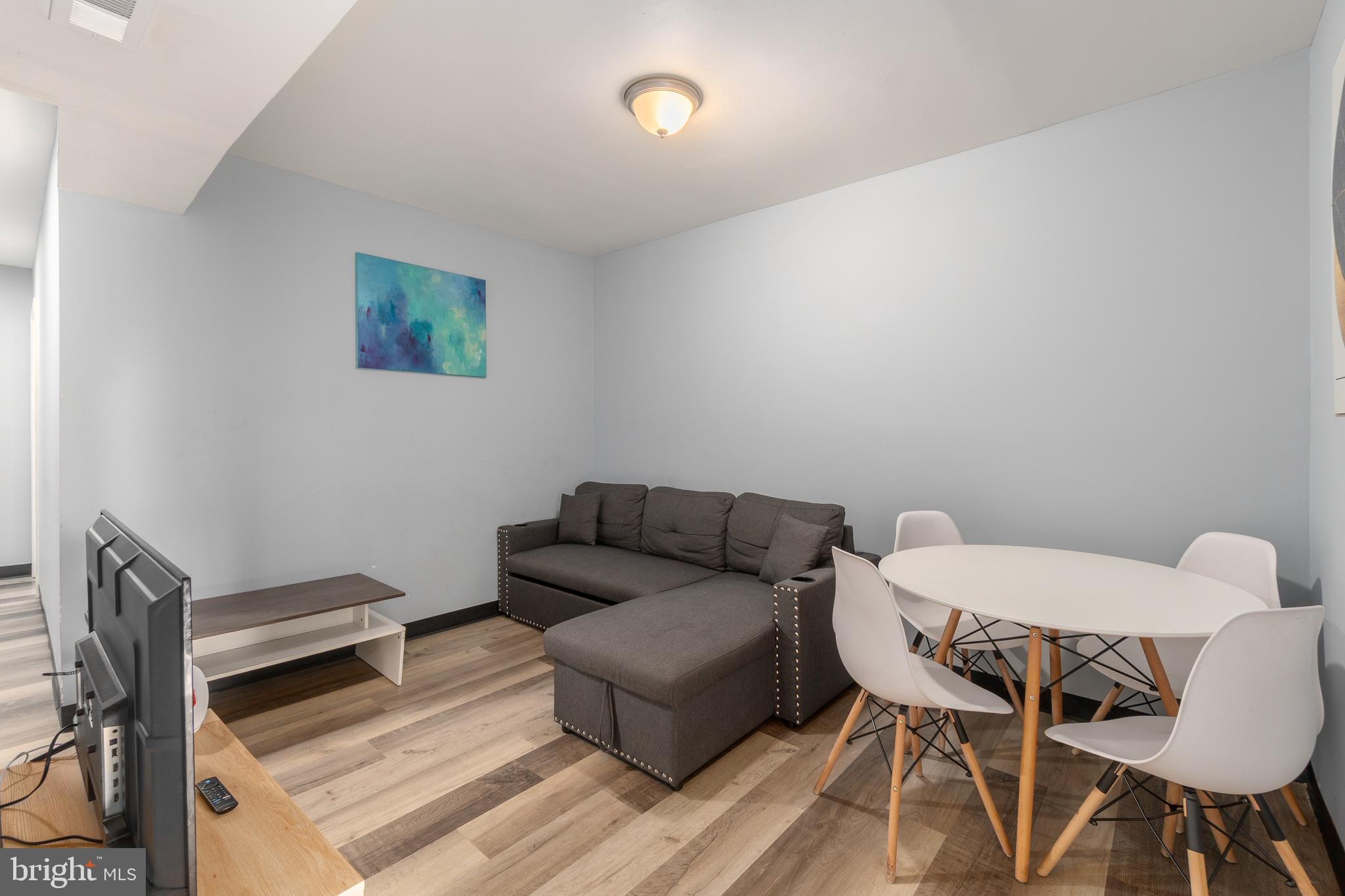 1619 BUTLER STREET SE 3