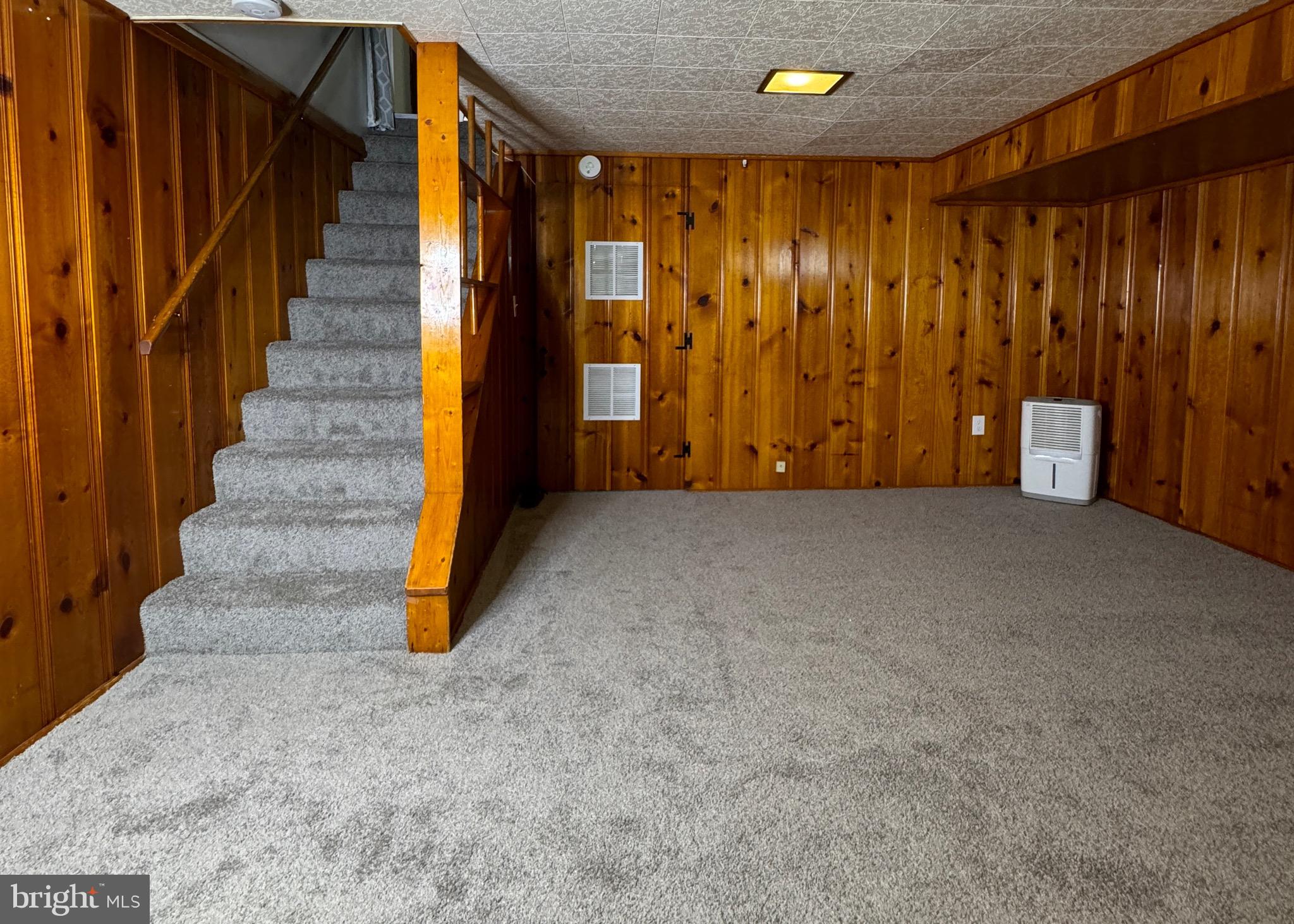 MIDDLESEX - Residential Lease