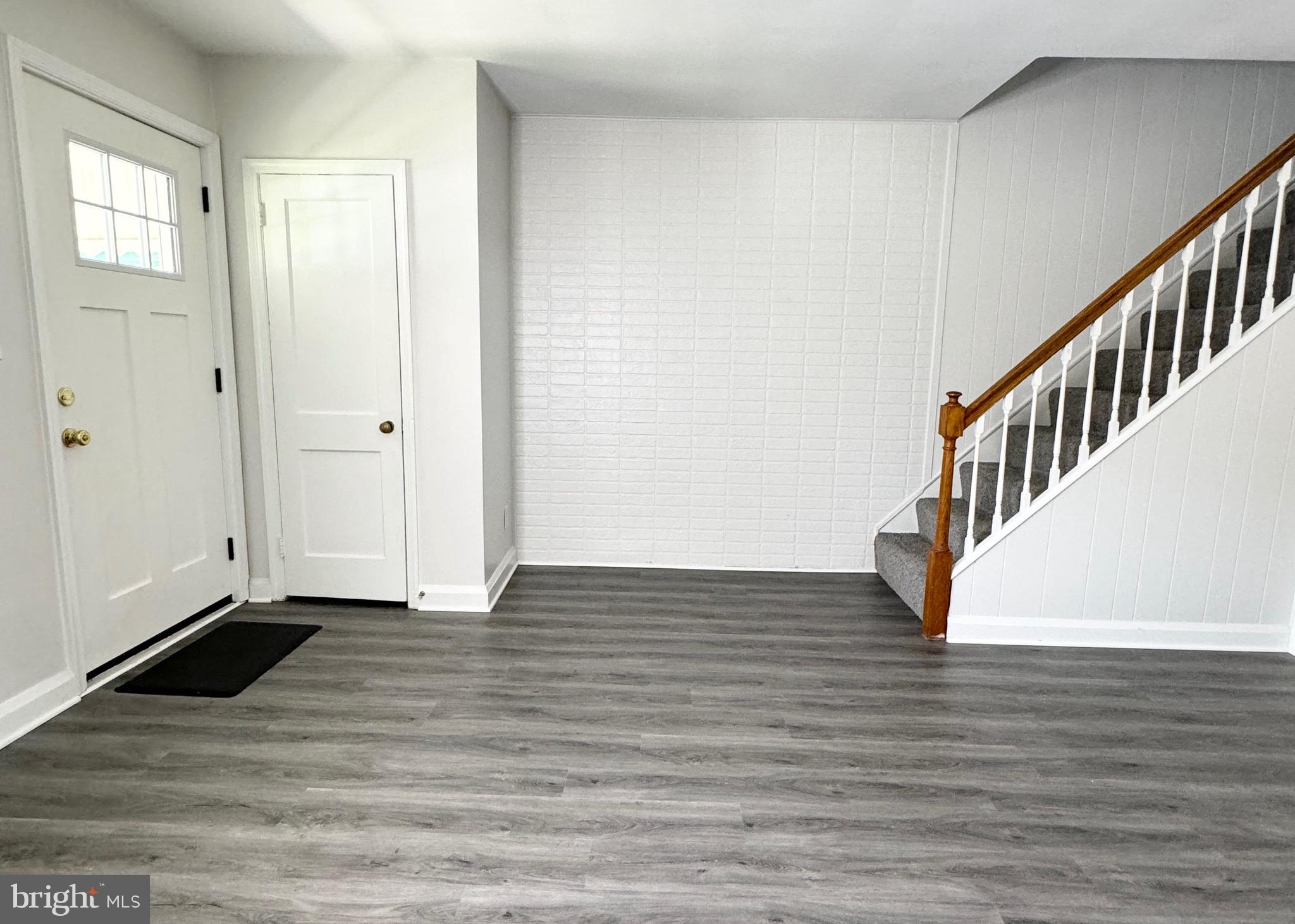 MIDDLESEX - Residential Lease