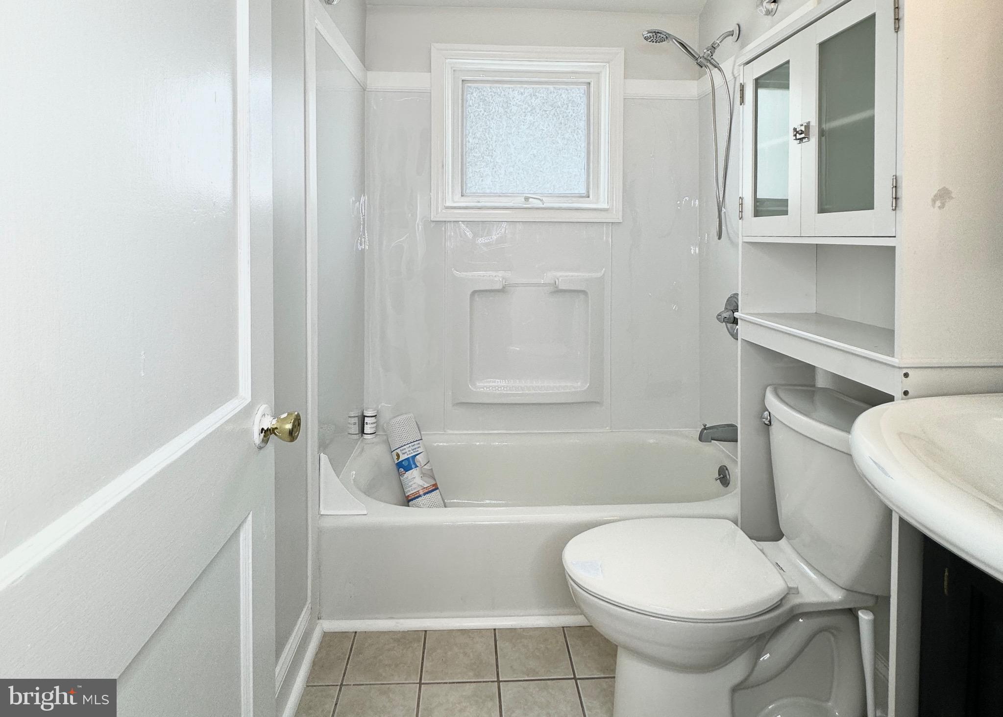 MIDDLESEX - Residential Lease