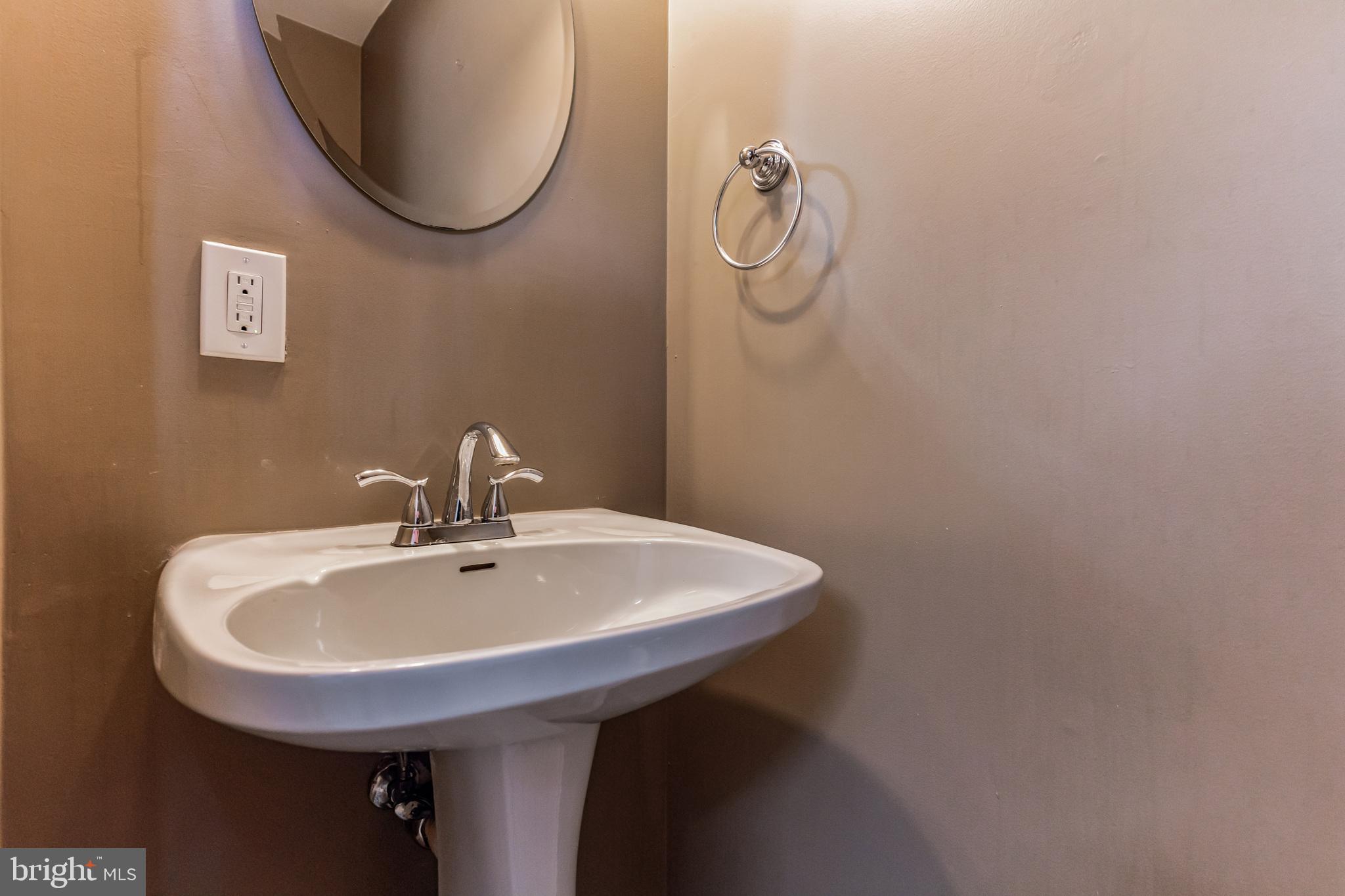 GROSVENOR PARK - Residential Lease